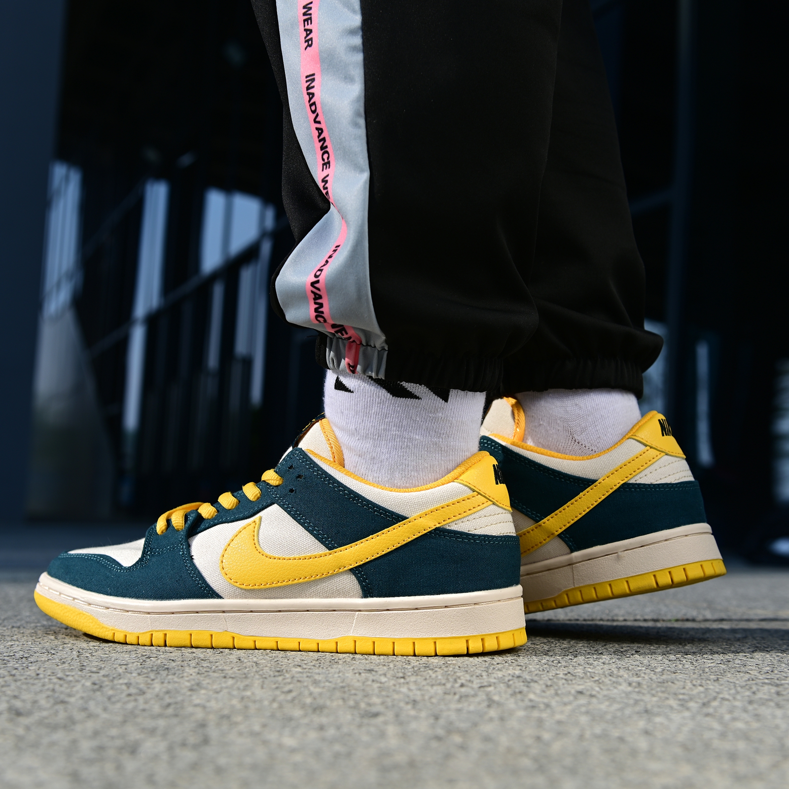 新款帆布 120 真标半码 Nike Dunk SB Low Tokyo 低帮限定休闲帆布板鞋
