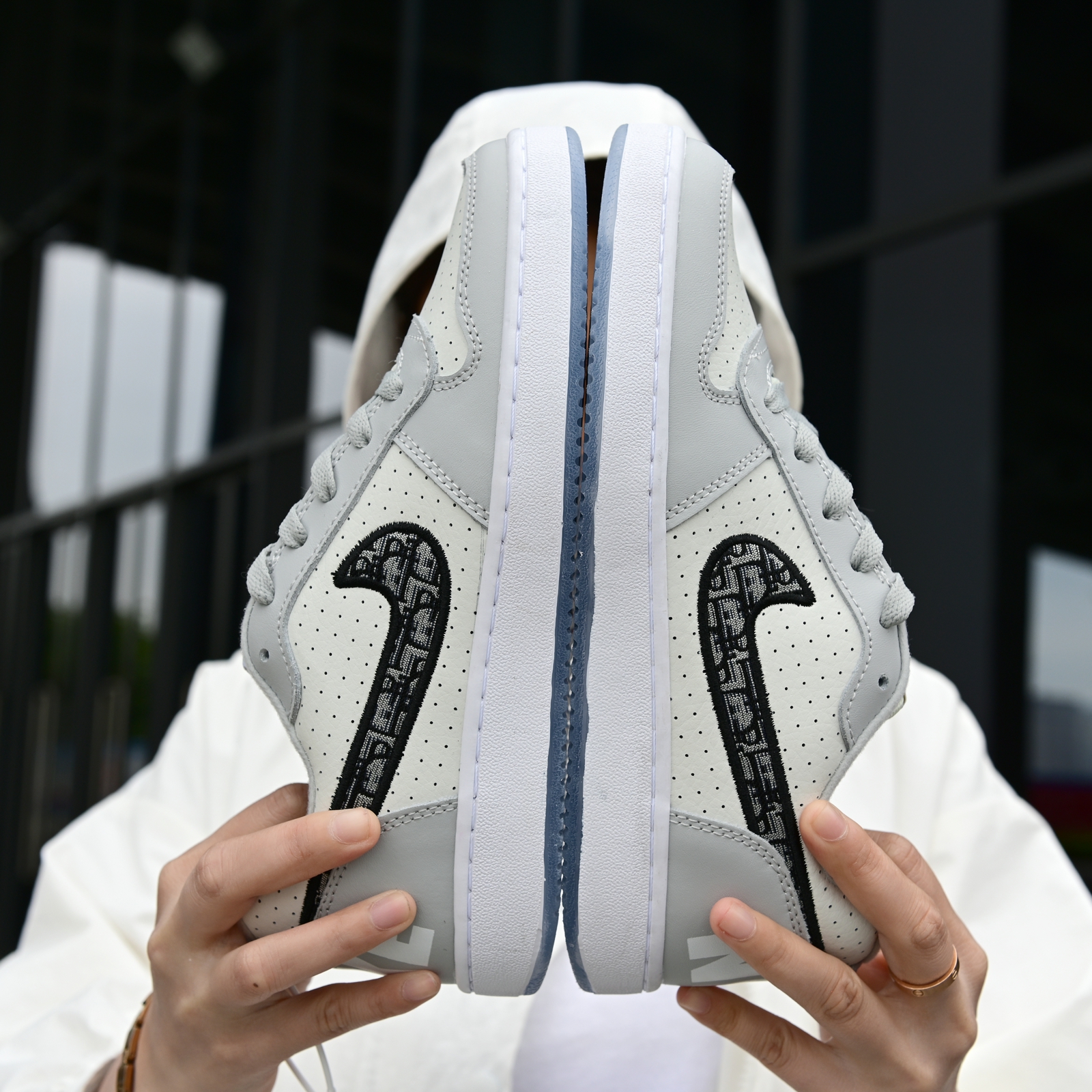 130 耐克/Nike Court Borougu Air Jordan 迪奥 Diro 联名款 1 乔1  CU2983