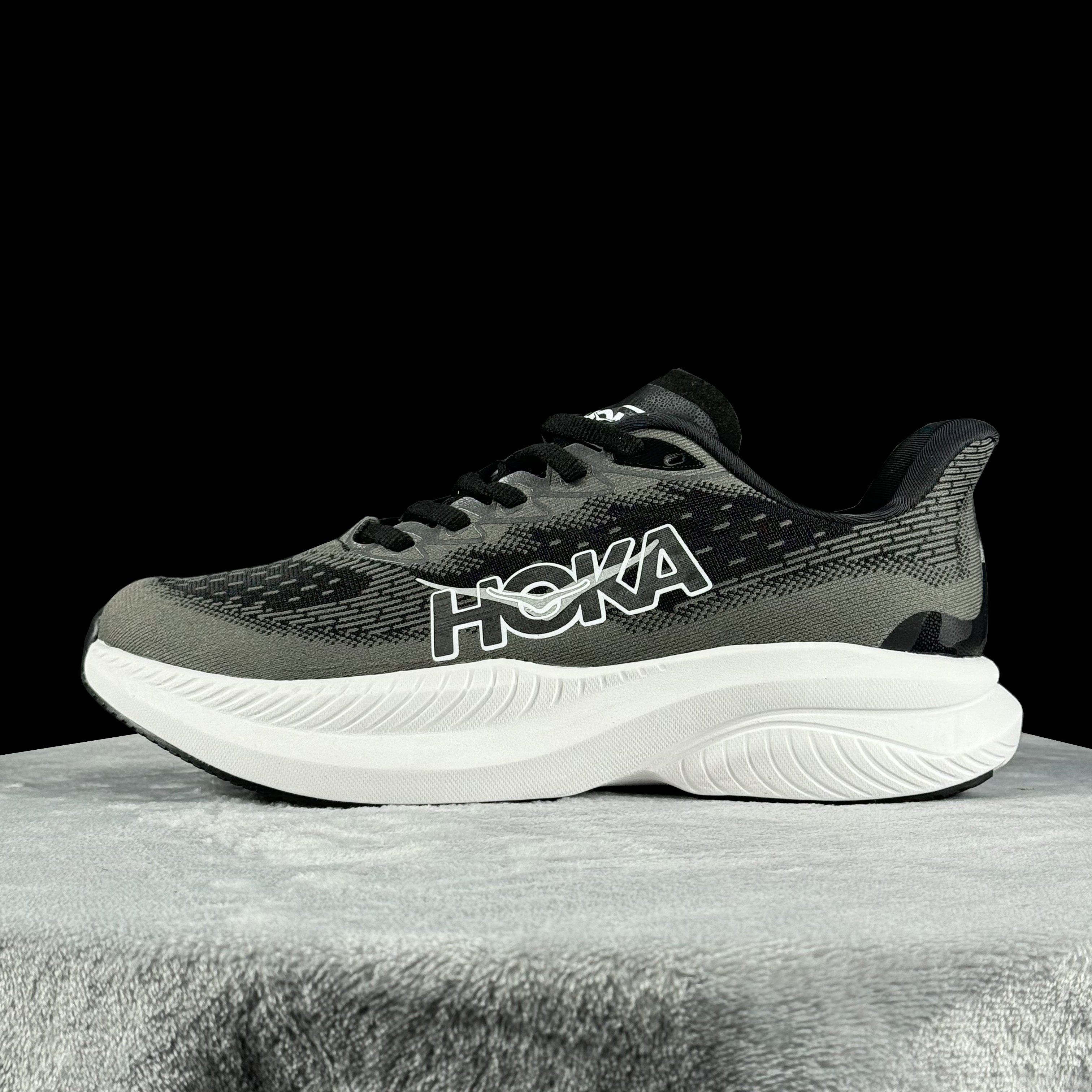HOKA ONE ONE MACH 6 舒适百搭耐磨 低帮跑步鞋 黑灰白/1147833-BWHT 36-45带半码