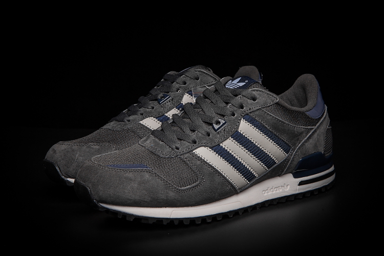 阿迪达斯ZX700 深灰39-44 原盒原标 带半码 货号：M19391 |