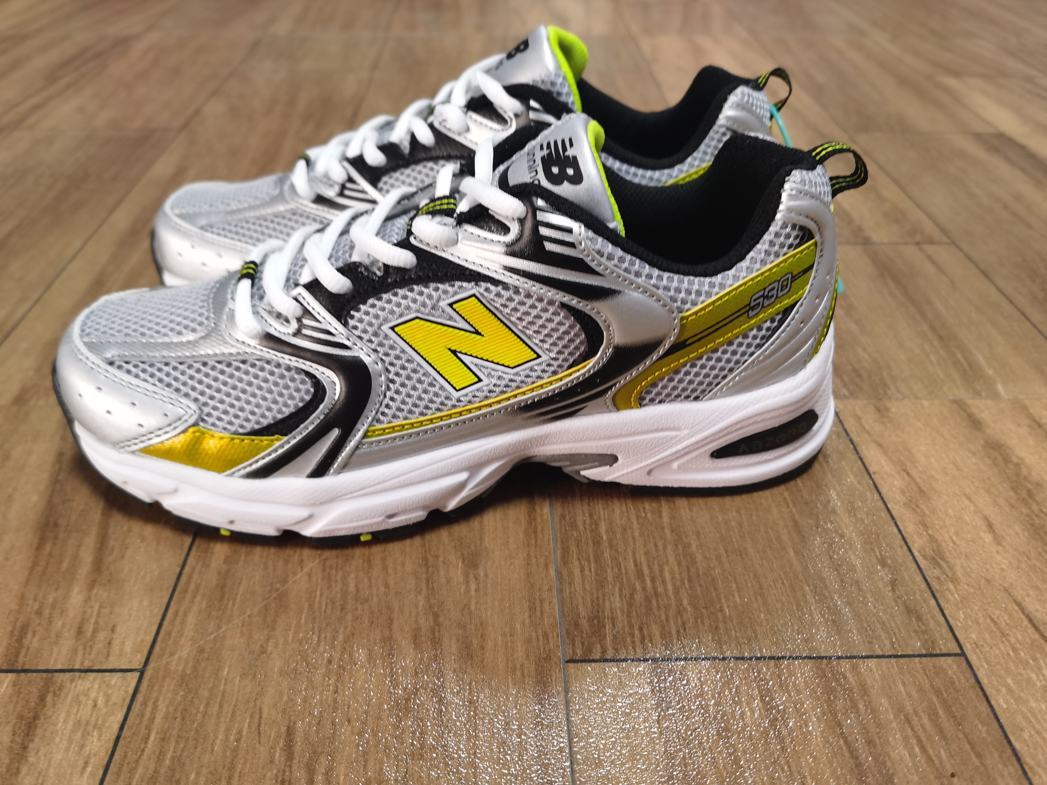 🌈🌈❤️❤️💰130 NB530 银黄 36-45 |