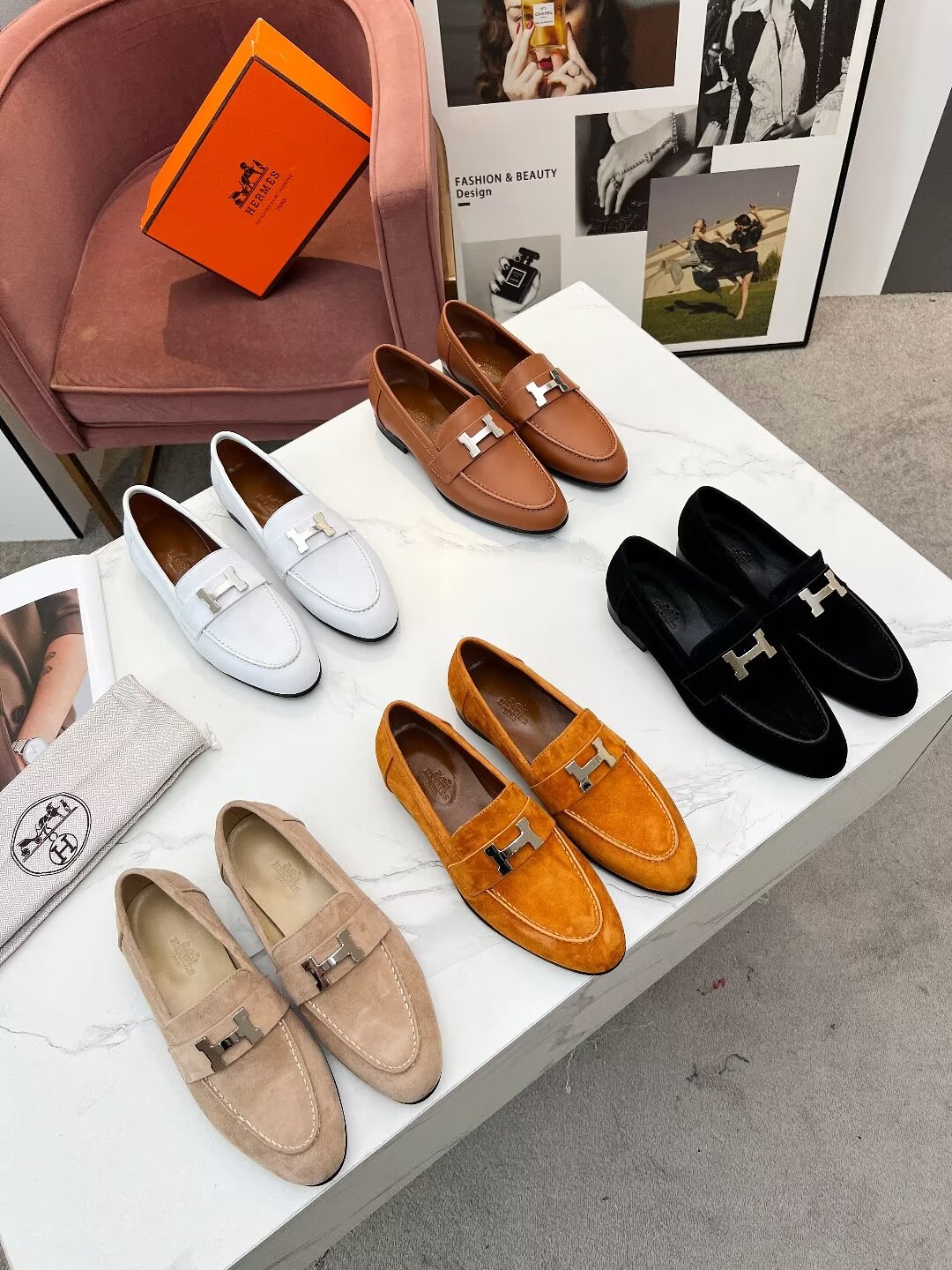 NO:235166,Hermes classic genuine mold customization hardware, pure steel hardware, the strongest vacuum 5-fold electroplating 18k white gold craft, never fading... Genuine leather oil edge craft fabric top layer cowhide. Inner sheepskin '' number 35~42: rubber sole, leather sole.00, loafers, hermes, hermes, loafers, cowhide, sheepskin19860909Hermes 爱马仕经典款正品开模定制 五金纯钢五金,最强真空5重 电镀18k白金工艺,永不掉色.. 真皮油边工艺面料头层牛皮.内里羊皮‘’码数35～42 :橡胶底,皮底.00,乐福鞋,hermes,hermes,loafers,cowhide,sheepskin,Women's Shoes