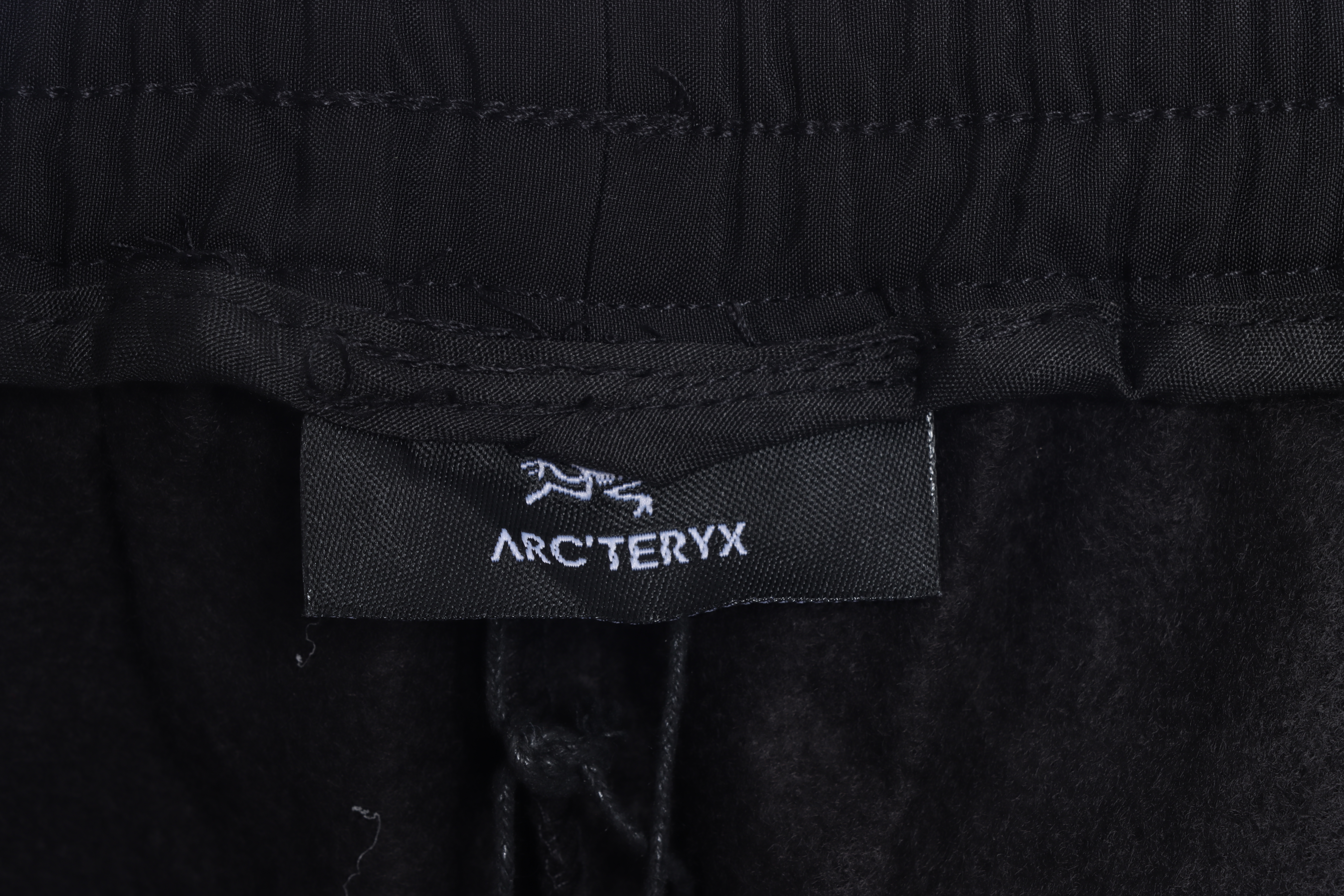 P320 ARC'TERYX 始祖鸟运动梭织防风速干加绒直筒长裤