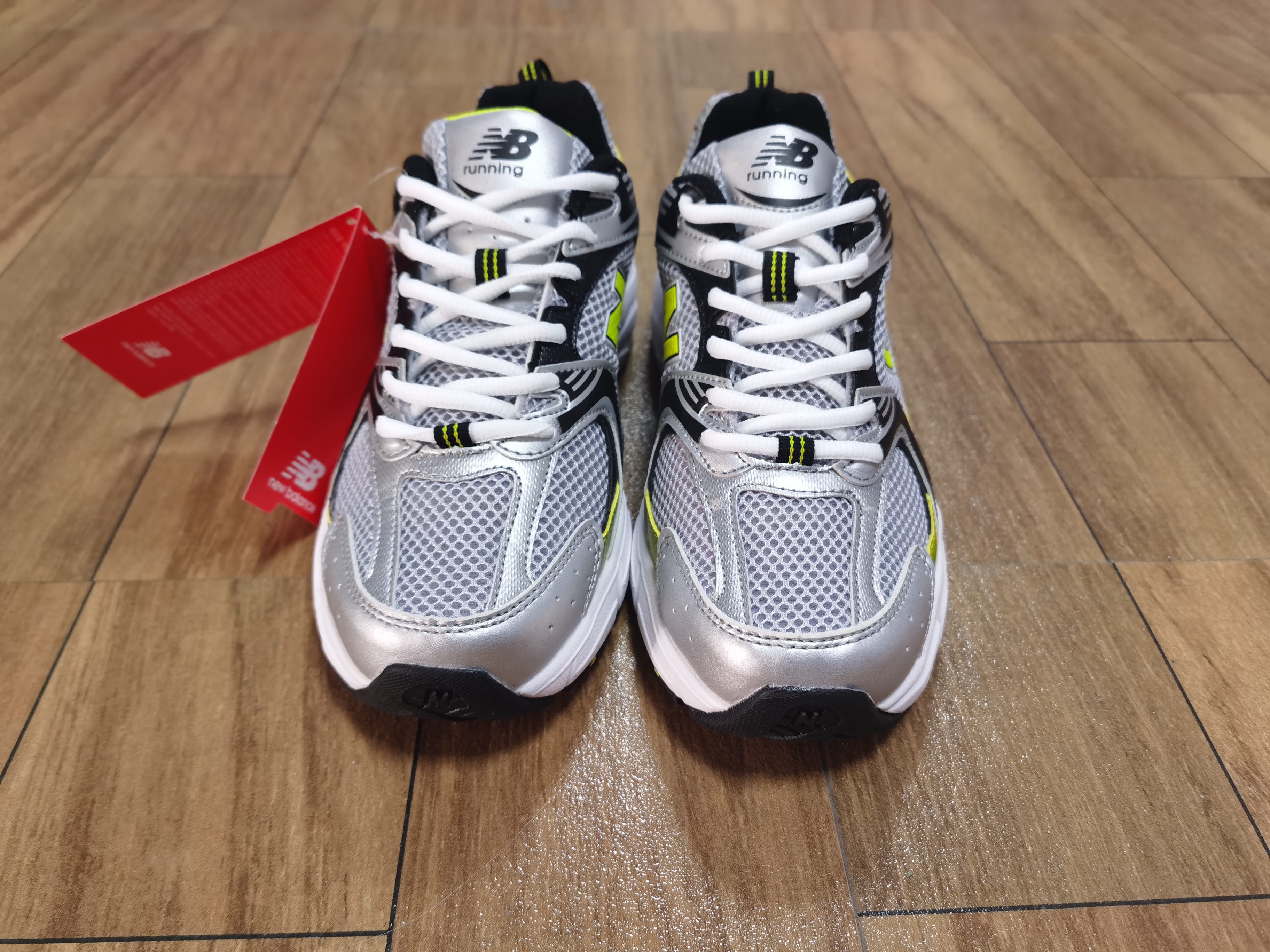 🌈🌈❤️❤️💰130 NB530 银黄 36-45 |