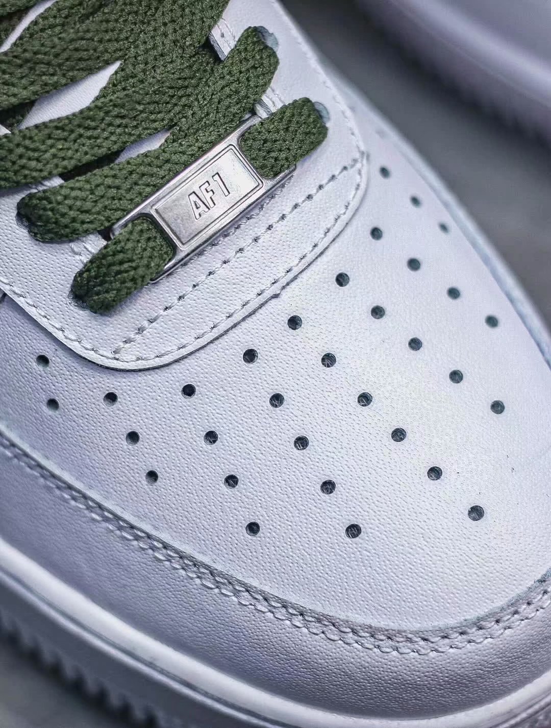 190 Nike Air Force 1 Low  2020 woosdgreenlf森林绿 全经典的鞋型配上夏季藏绿的森林绿细节处理非常的不错 AA1116-998