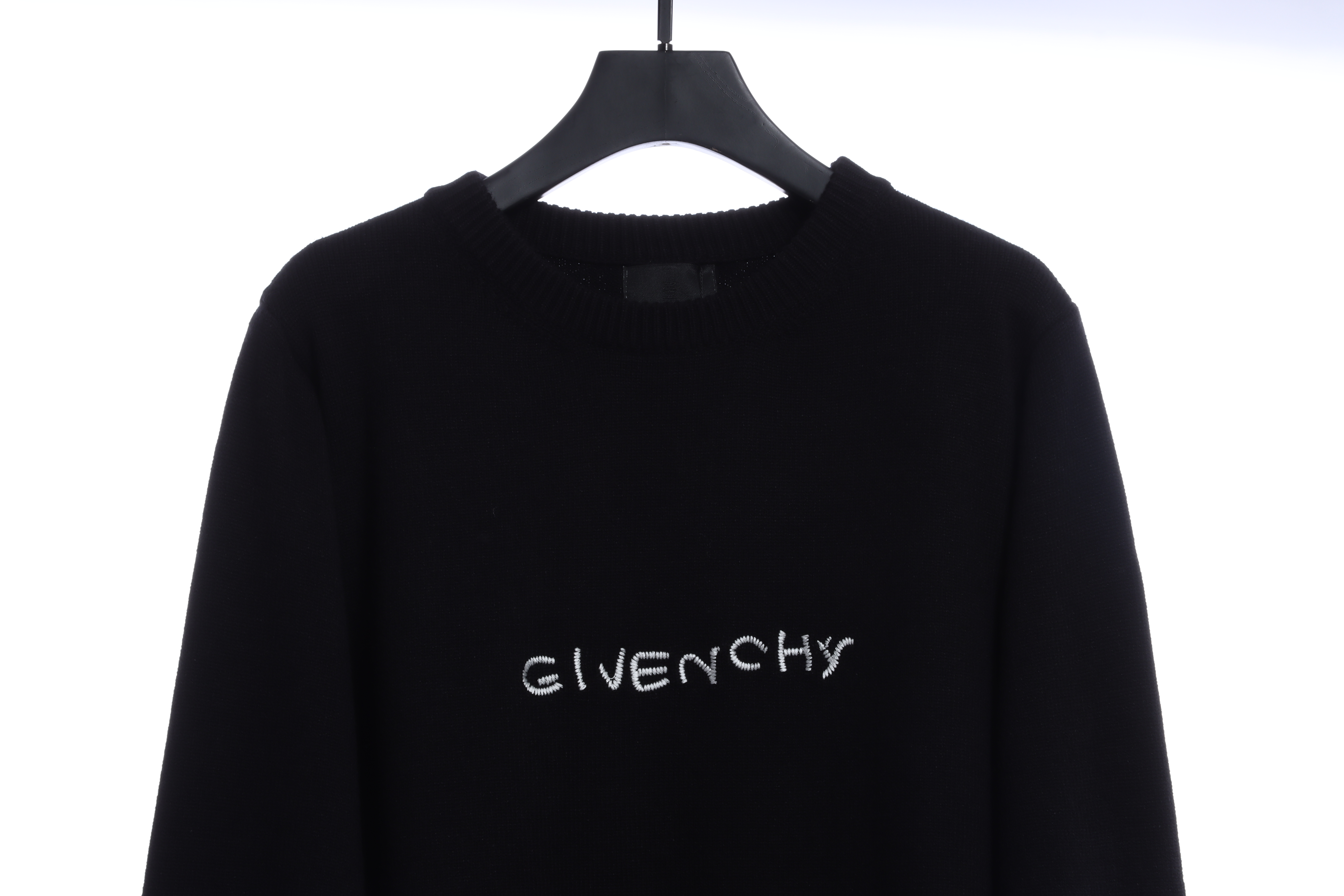 P310 Givenchy 22FW 小字母刺绣圆领毛衣