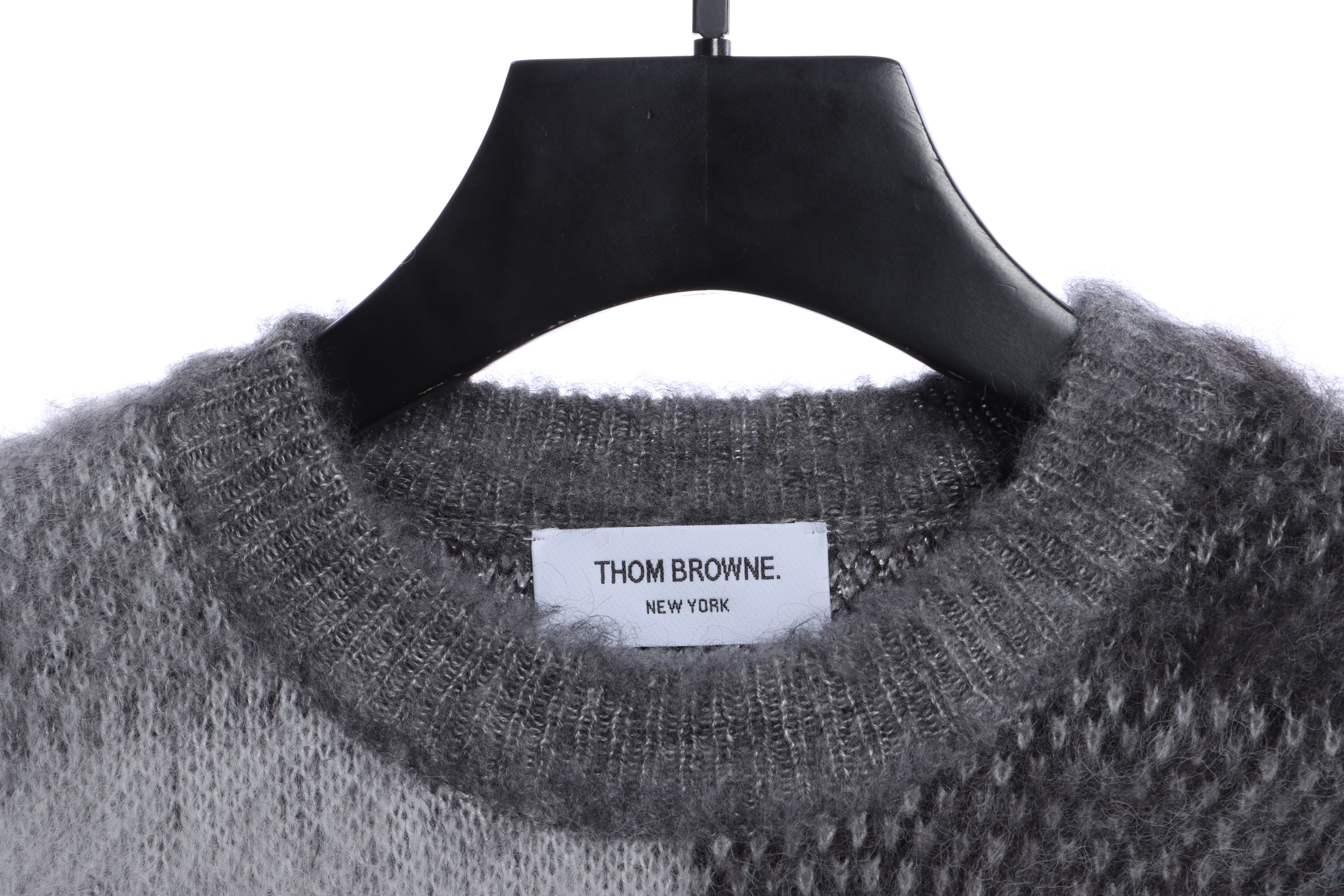 P350 THOM BROWNE 格子马海毛毛衣 灰色 面料采用土耳其安哥拉山羊毛