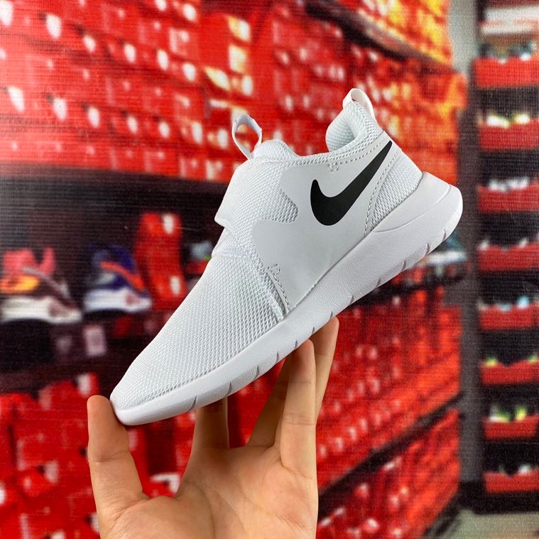 耐克白黑22~35 | ⭐️⭐️