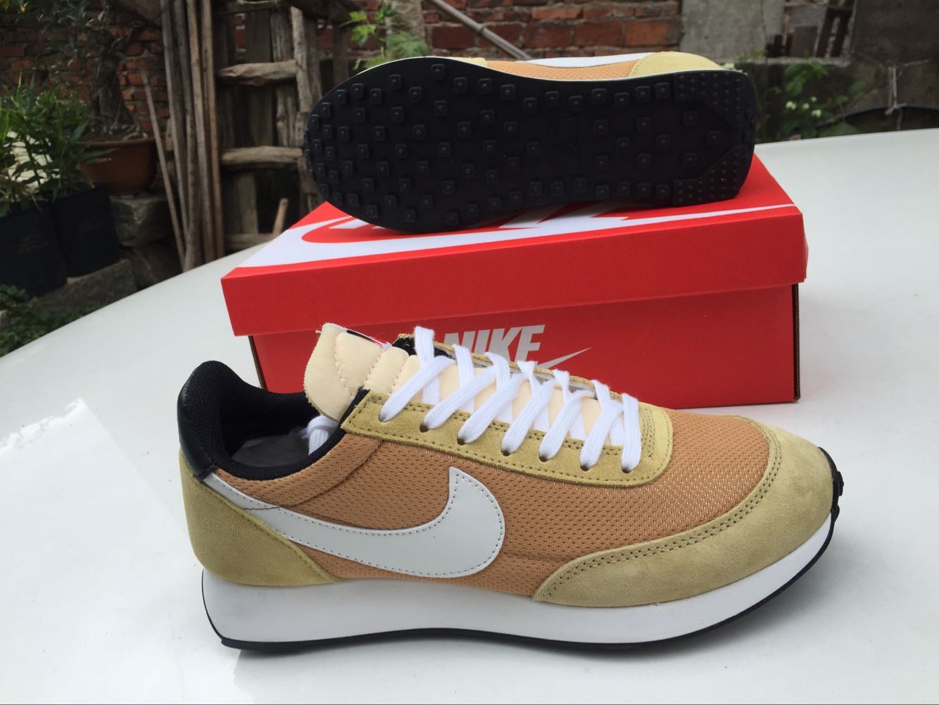 耐克跑步鞋网布款 米黄白36-45 | 又