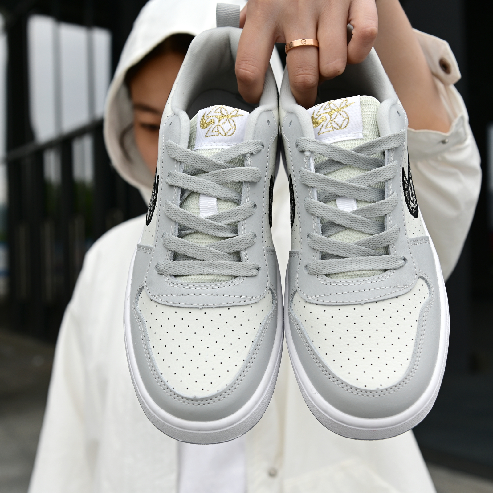 130 耐克/Nike Court Borougu Air Jordan 迪奥 Diro 联名款 1 乔1  CU2983