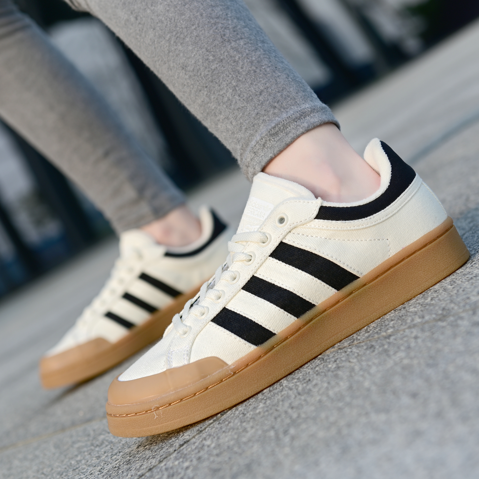 120 adidas Americana Beastie Boys野兽男孩乐队联名男板鞋