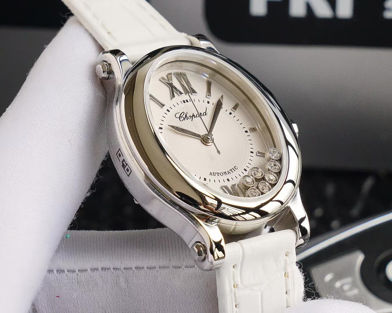 Chopard Happy Diamonds Women's Watch - Elliptical Mechanical 2892 New Model 4 f70b92447586f1fb4debb1f4009325956c4c5da9