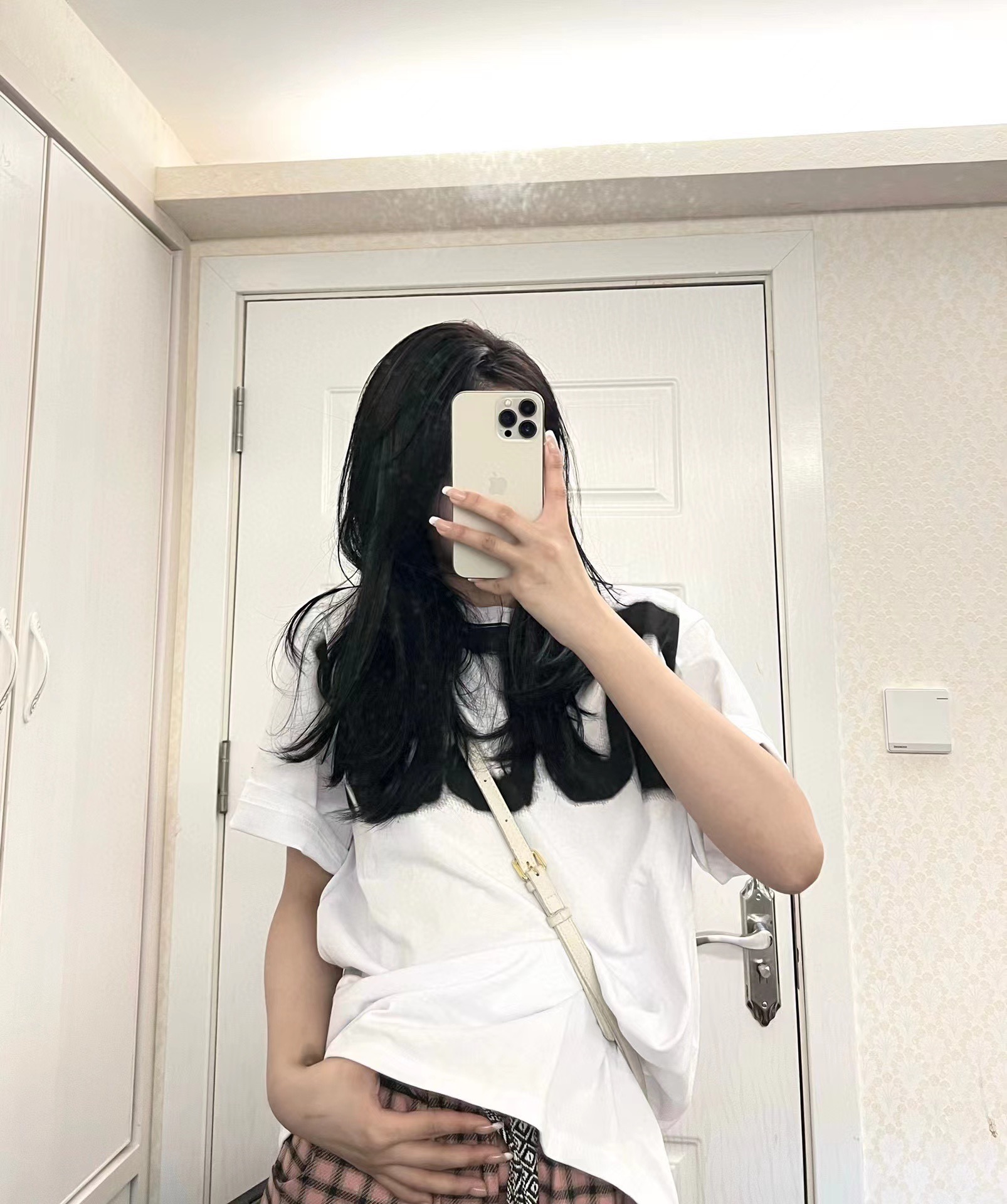 上身素材# GUCCI X BALENCIAGA 联名logo 喷墨T恤短袖