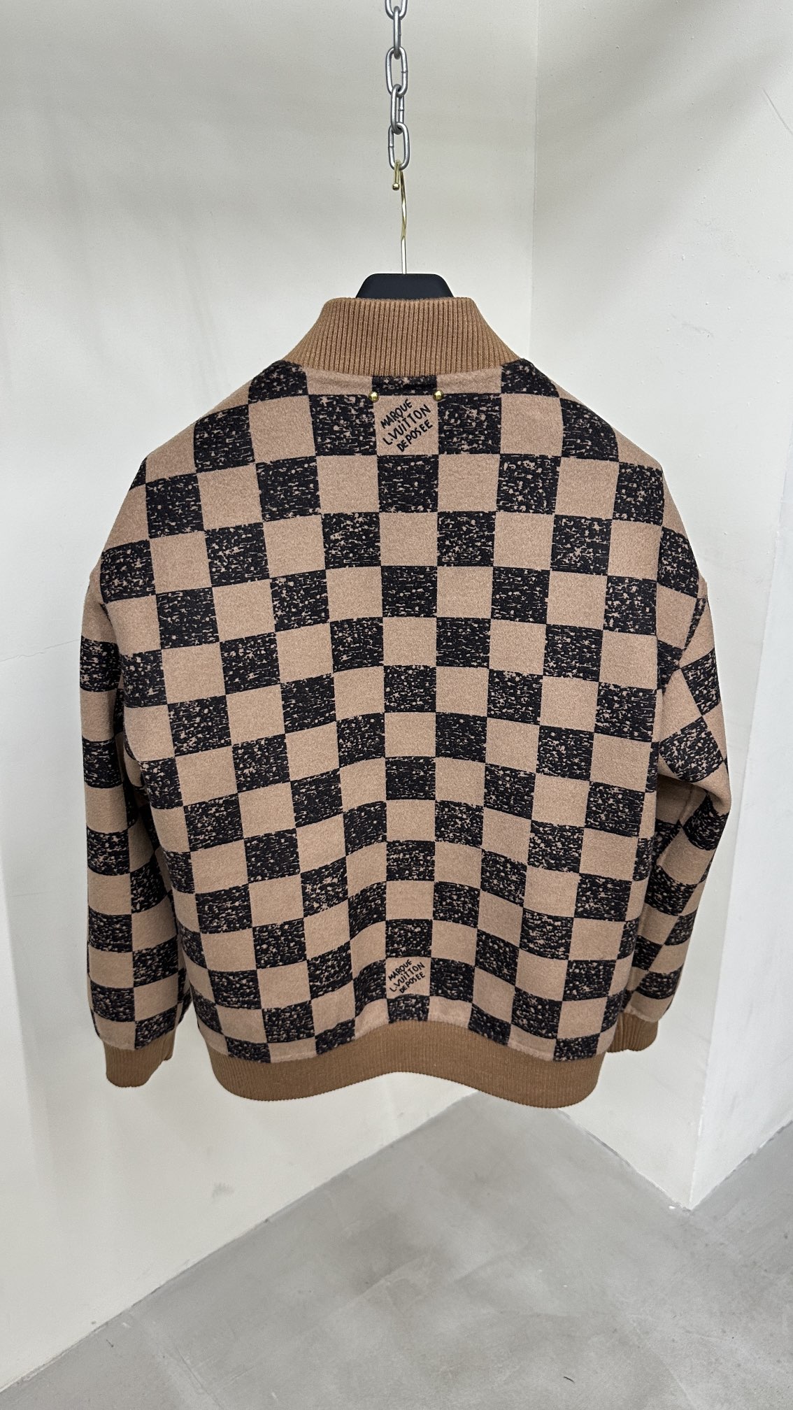 Reversible Wool Jacket with Checkered Ceramic Buttons 3 i1698293912 5357 1