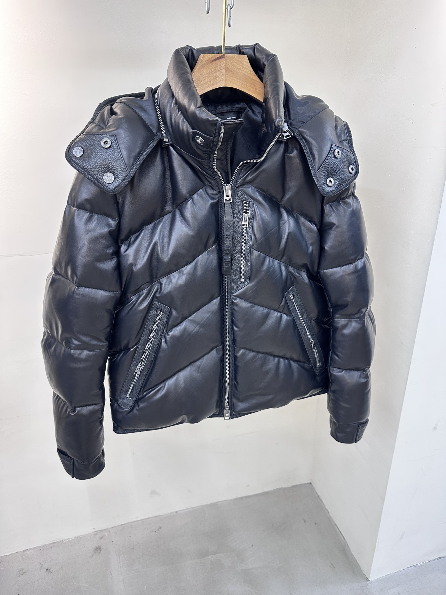 Tom Ford Lambskin Down Jacket Detachable Hooded Puffer Coat for Men