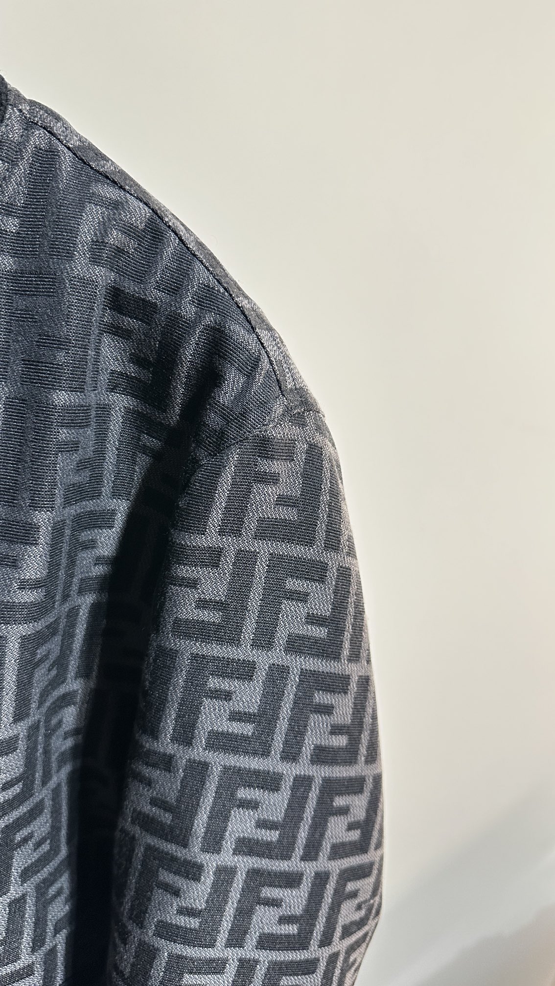 Fendi FF Jacquard Padded Jacket - Stylish & Comfortable (Sizes 48-56) 6 i1700104834 9213 4