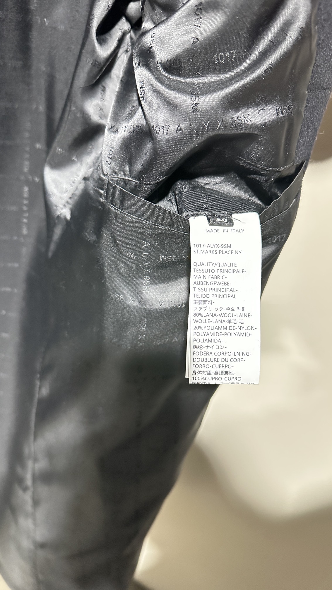 ALYX 9SM Wool Overcoat: Oversized Fit, Premium Materials, and Custom Hardware 6 i1700105912 8411 4