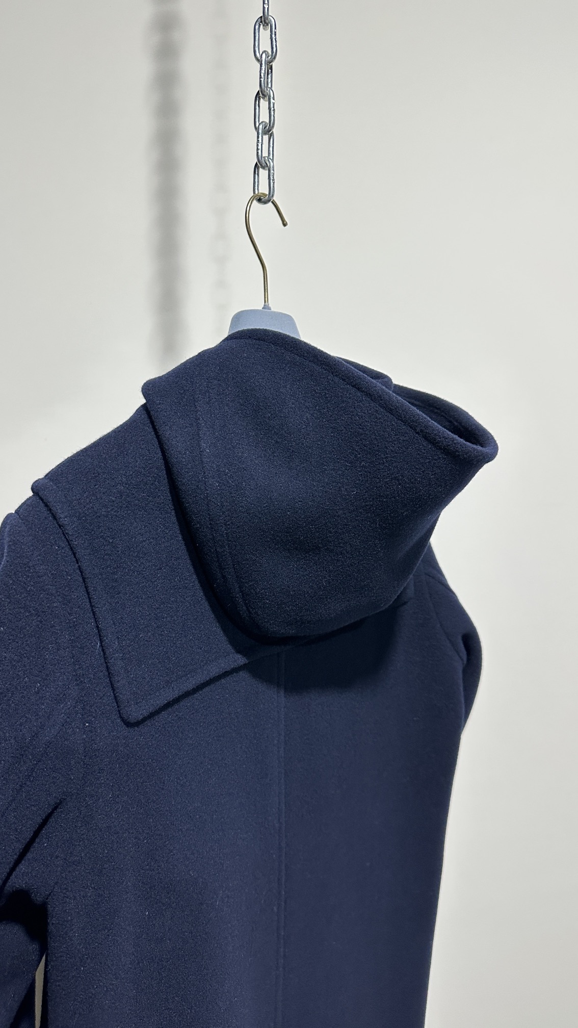 Prada Wool Duffle Coat: Ankle-Length, Slim-Fit, Unisex Design 6 i1702863765 7424 3