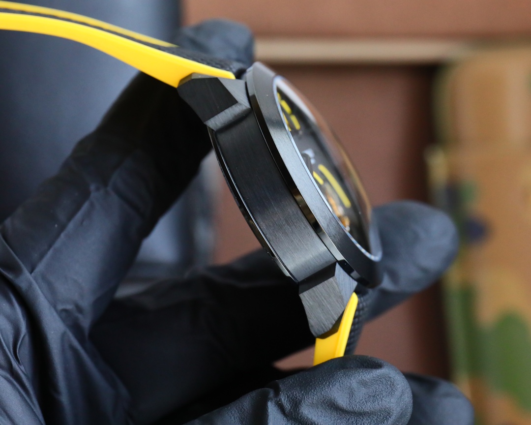Jacob & Co Batman-themed Watch Collection: Halo Shell 2645 & Drilling Shells P2875. - 图片 6