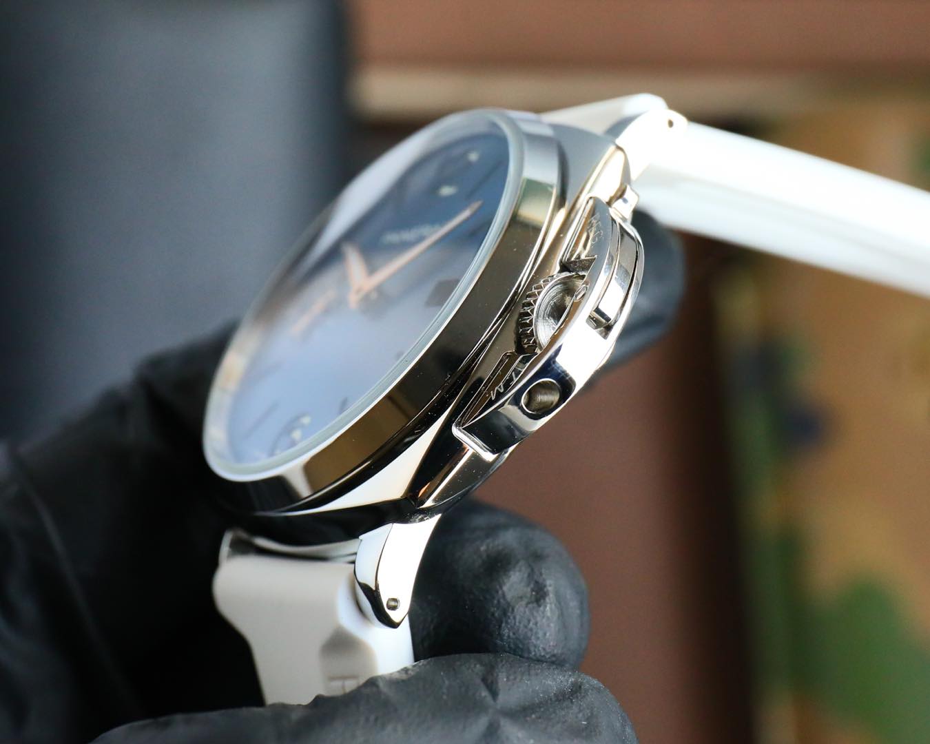 Peiner White Crustacean 1533: PANERAI Luminor Due Series Catalogue, 42mm. - 图片 5