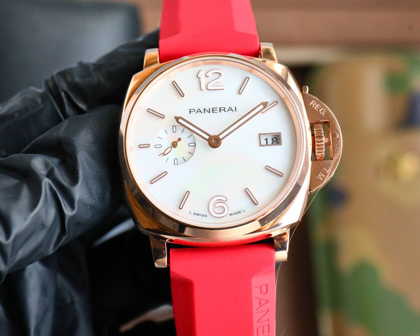 PANERAI Luminor Due Series: White Crustacean 42mm Catalog, Unisex Design for Asian Wrists - 图片 9