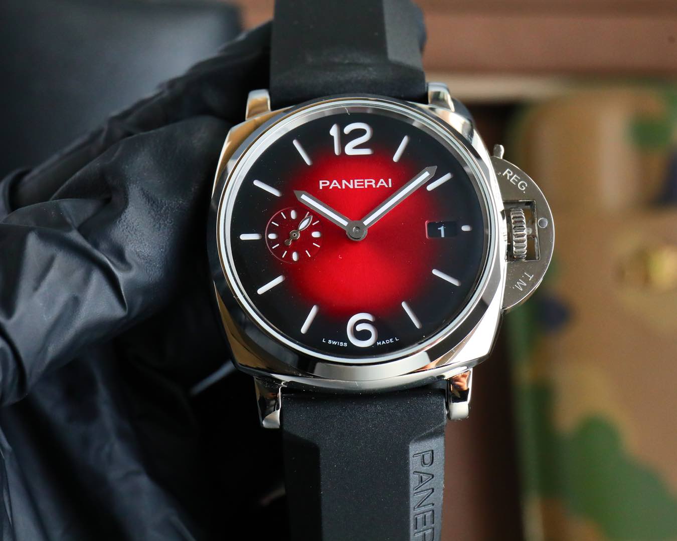 Peiner White Crustacean Watch: Luminor Due Series, 42mm Catalogue, Asian Wrist-Friendly. - 图片 2