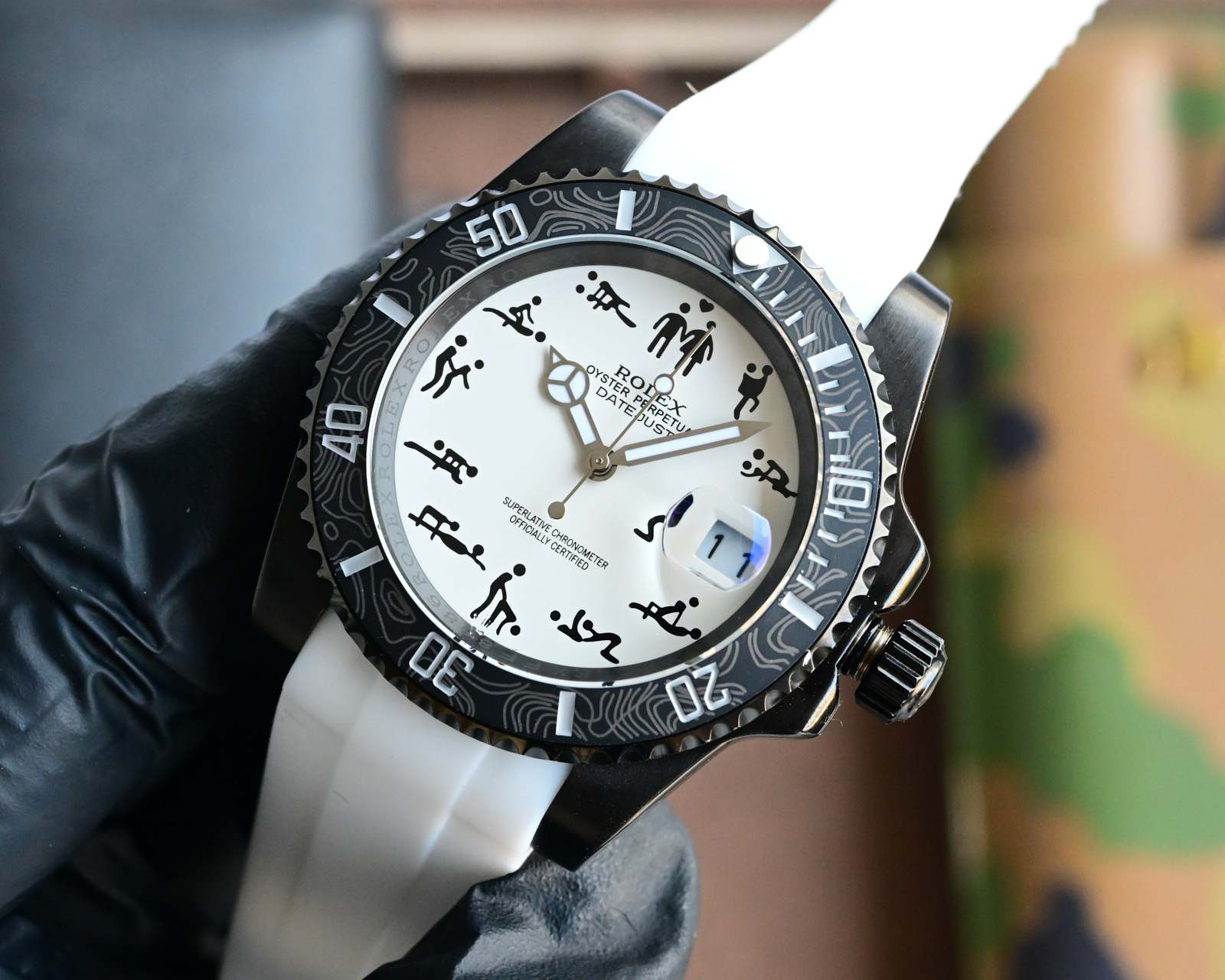 Rolex Submariner Style Watch with Erotic Art and Gemstone Bezel - 40mm 4 i1742666739819 2936 0 2