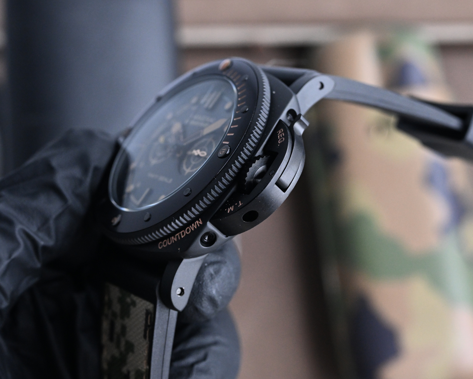 Belt 2024: New Submersible BMG-TECCHTM Wristwatch with Superior Resilience and Visibility - 图片 5