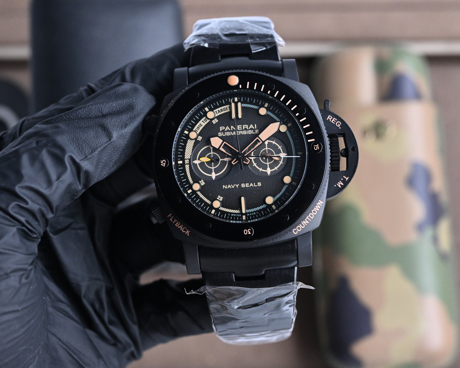 New SUBMERSIBLE BMG-TECCHTM Watch: Unique Design with High Resilience and Visibility