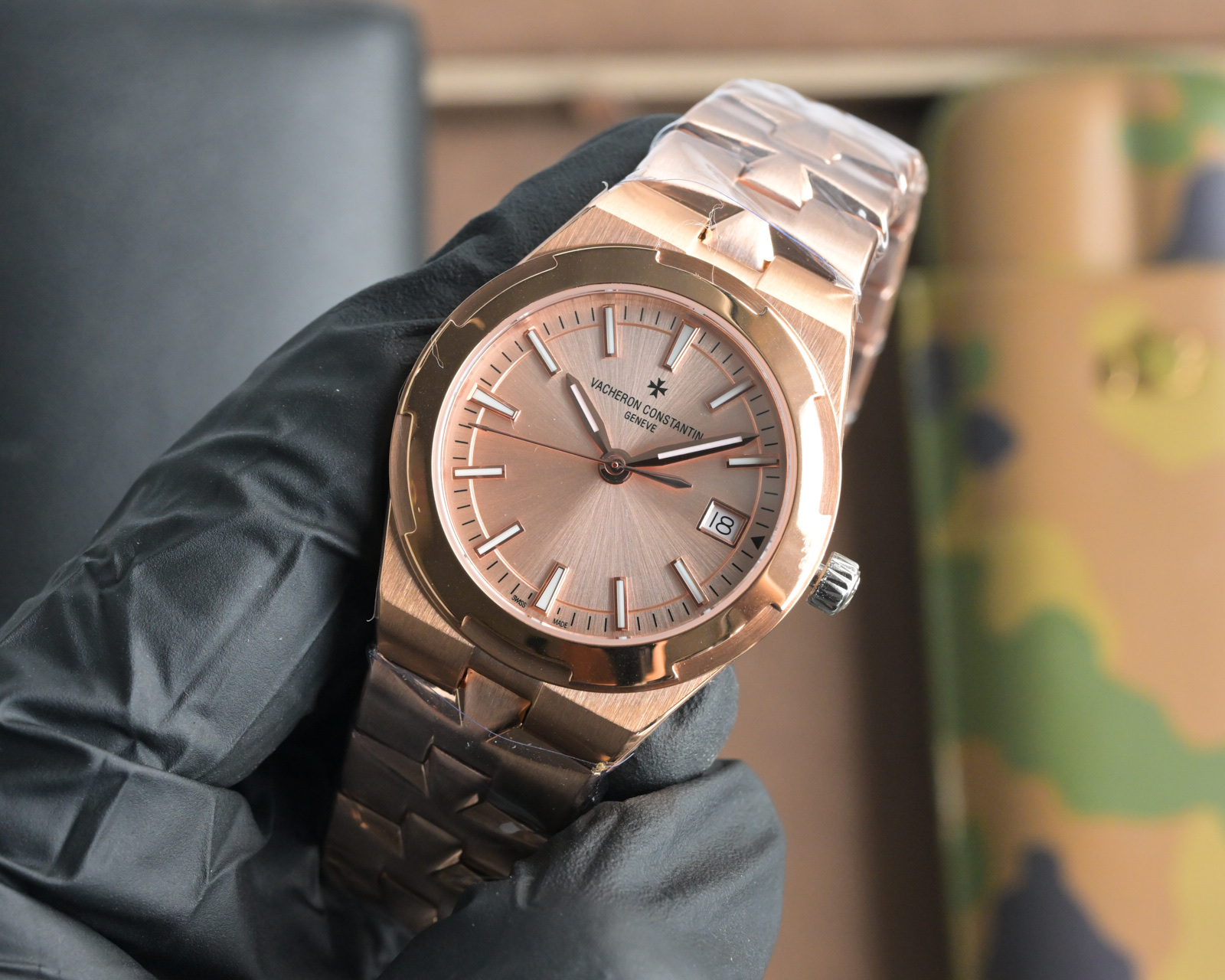 New Overseas Model 1225v/1205v Stone Wristwatch with Swarovski Crystals - 图片 3