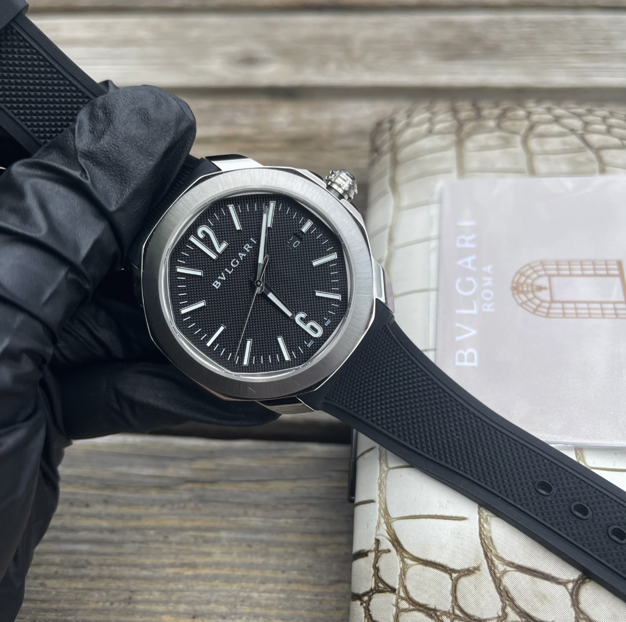 BVLGARI OCTO Series: New Japan West Steel City Watch Design Highlights - 图片 2