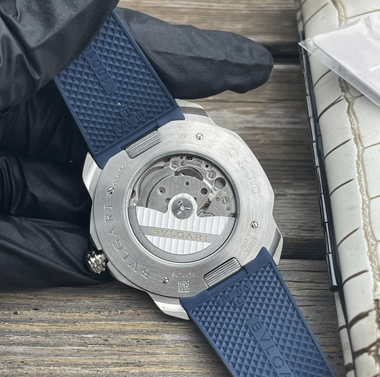 BVLGARI OCTO Series: Unique Octopus Design with Noble Accelerator Technology - 图片 6