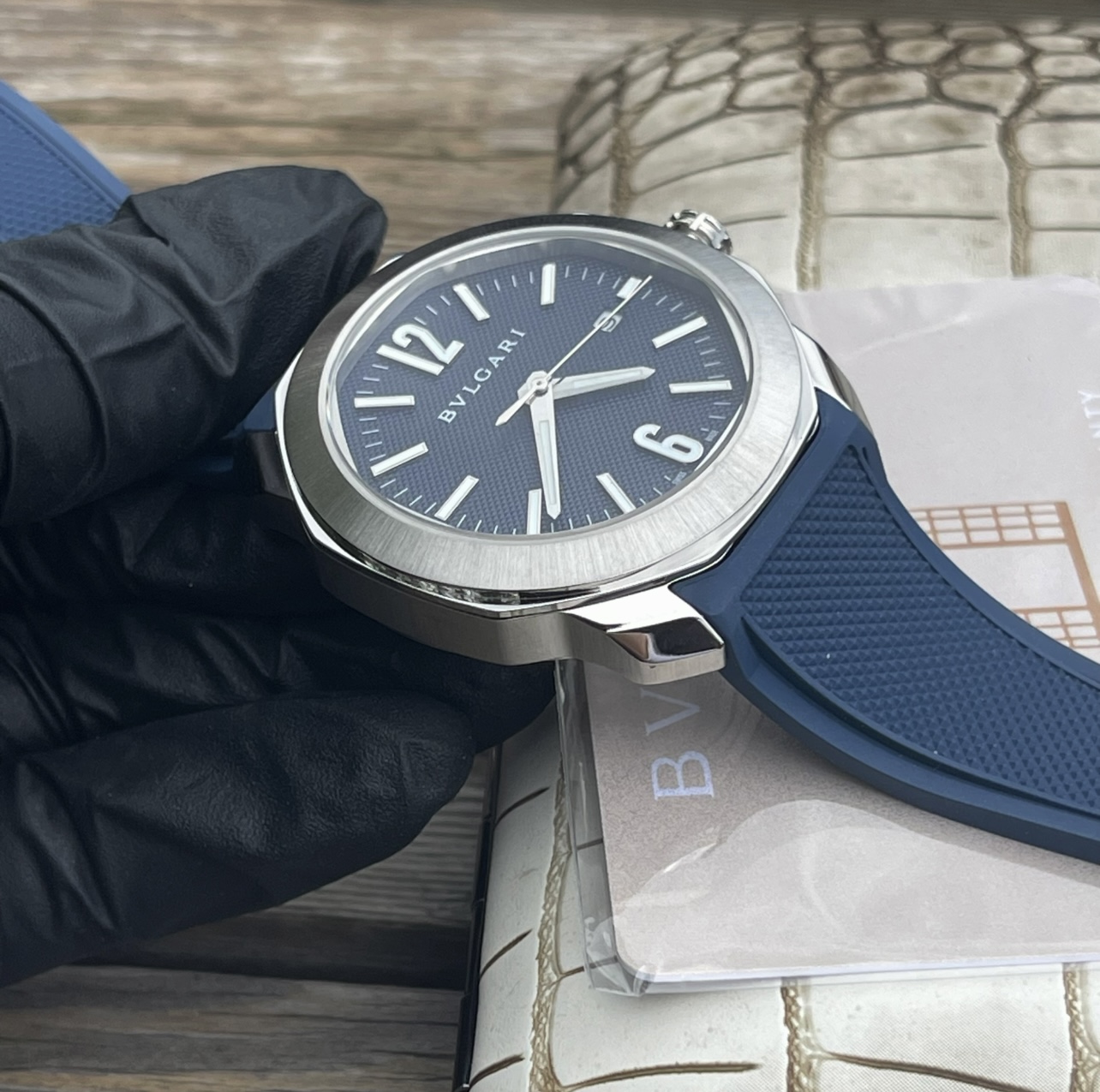 BVLGARI OCTO Series: Unique Octopus Design with Noble Accelerator Technology - 图片 5