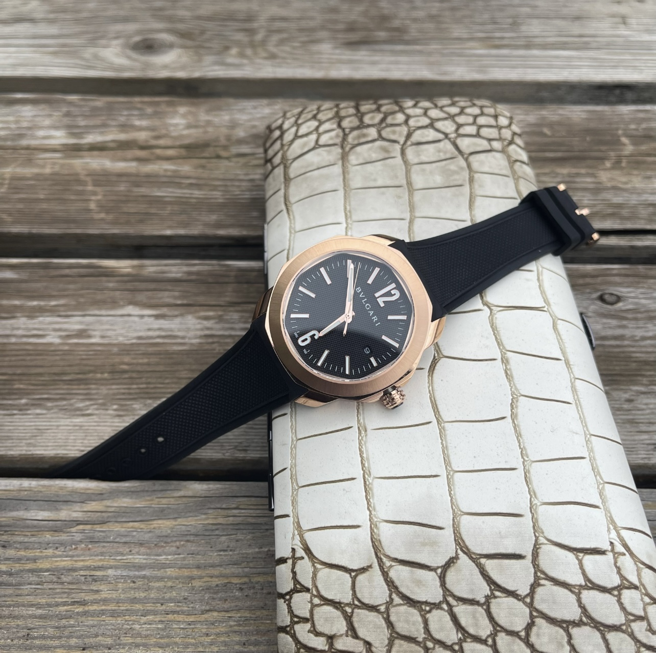 BVLGARI OCTO Series: Unique Octopus Design Watch with Noble Accelerator - 图片 8