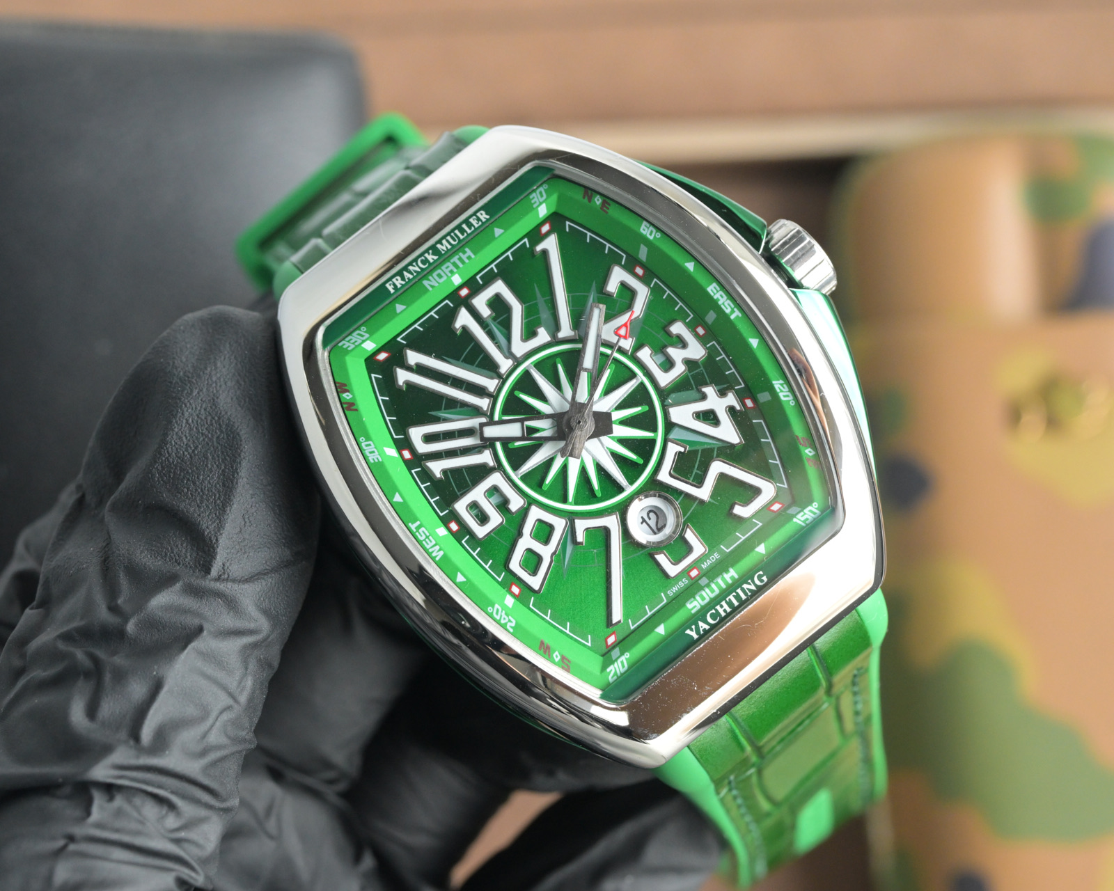 “Review: 1725 Frank Muller V45 SC DT Series Watch with Automated Machine Cores and Unique Design” - 图片 2