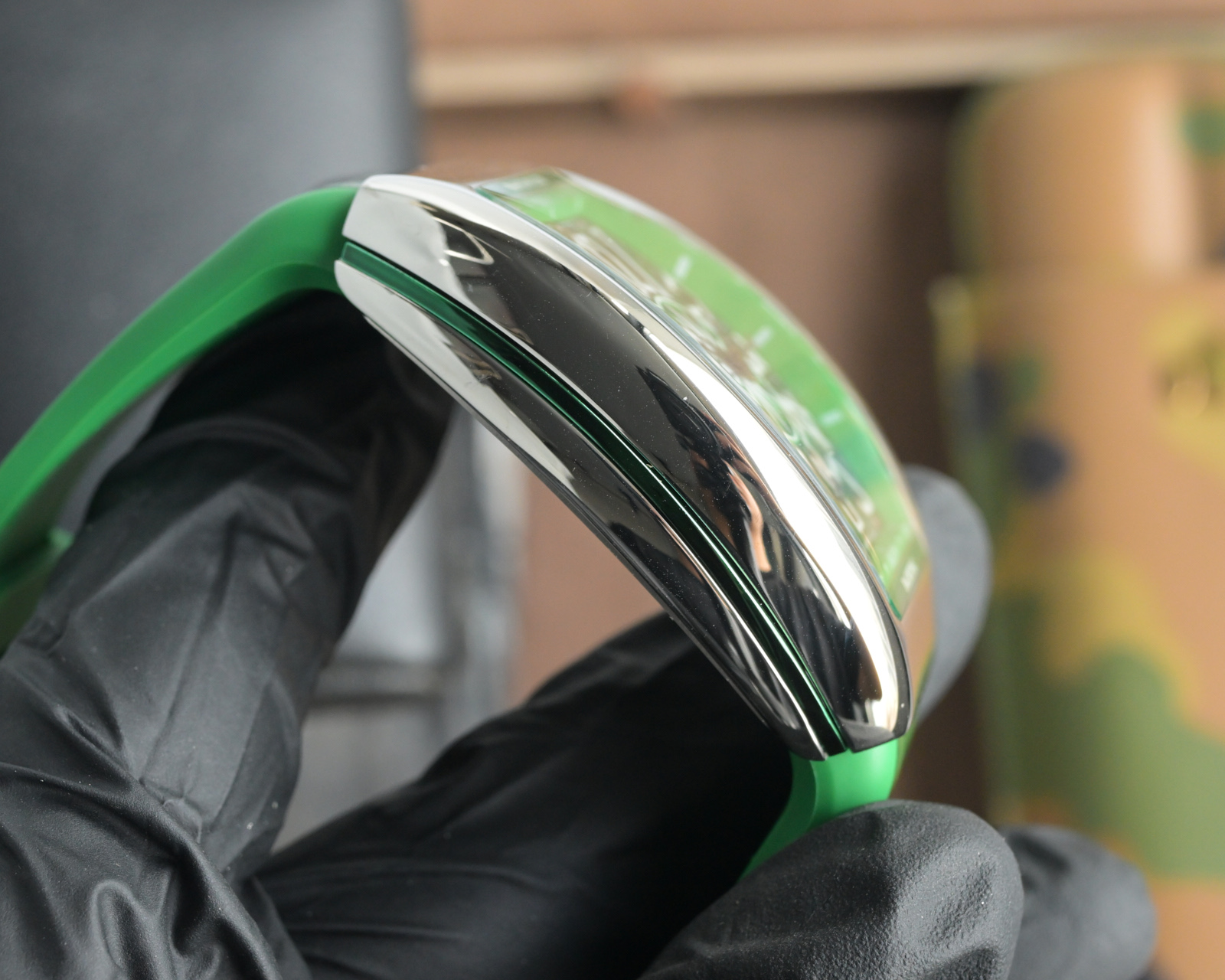 “Review: 1725 Frank Muller V45 SC DT Series Watch with Automated Machine Cores and Unique Design” - 图片 6