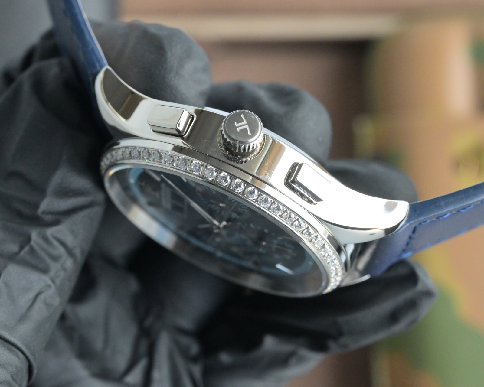 “Upgraded JAEGER-LECOULTRE Watch: Heavy Gold Construction, 316L Steel, Waterproof, Luxury Italian Leather” - 图片 5