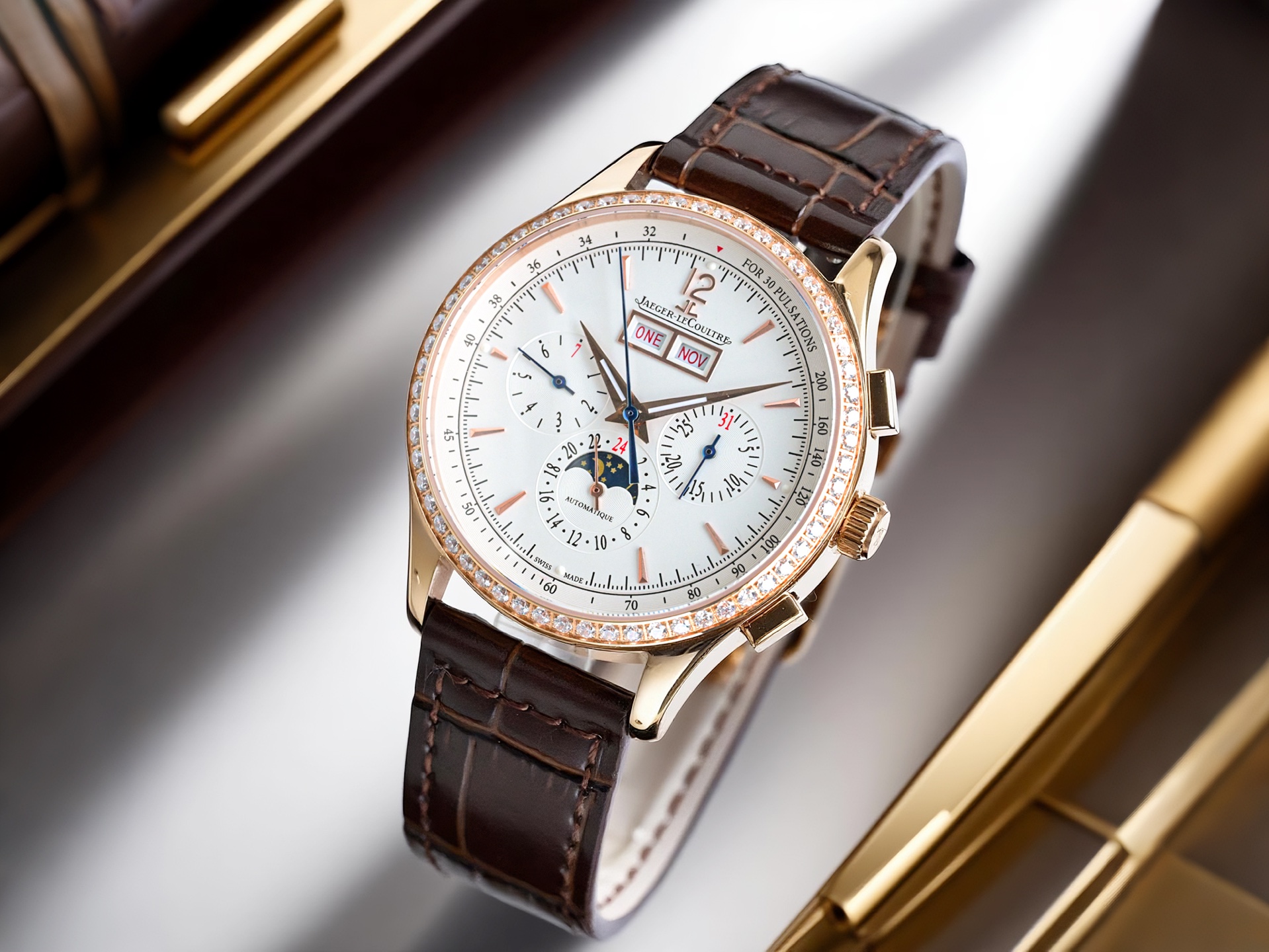 “Upgraded JAEGER-LECOLUTRE Watch: Master of the Architects Series 4138420 Review and Features” - 图片 3