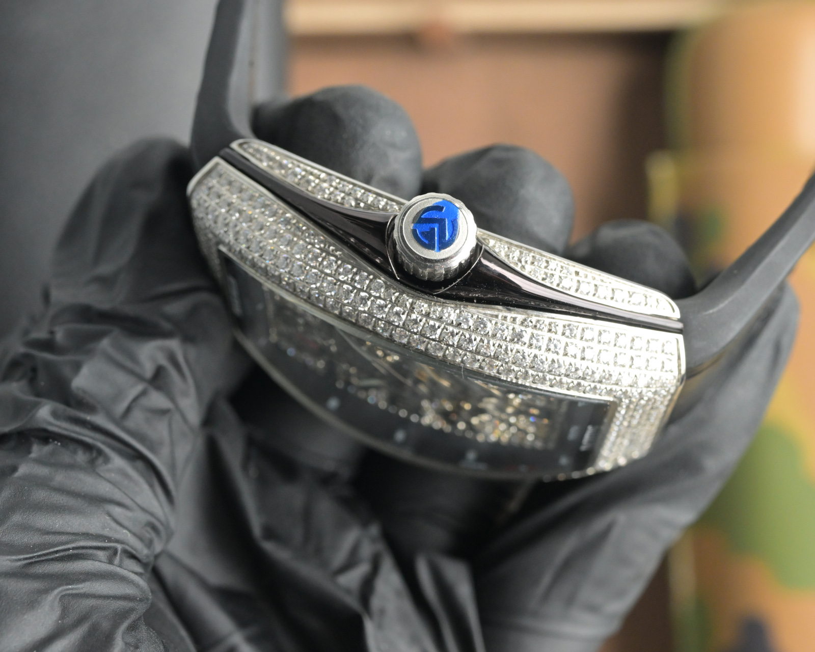 Luxury watch: Frank Muller V45 SC DT series, 54x42x15mm, automatic, blue-ray glass, cow skin belt, sports style, elegant design. - 图片 5