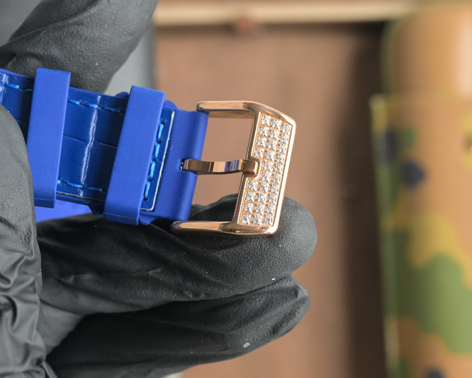 “Frank Muller V45 SC DT Series Watch: Automated Machine Cores, Blue-Ray Glass, Cow Skin Belt, Sports Style” - 图片 8