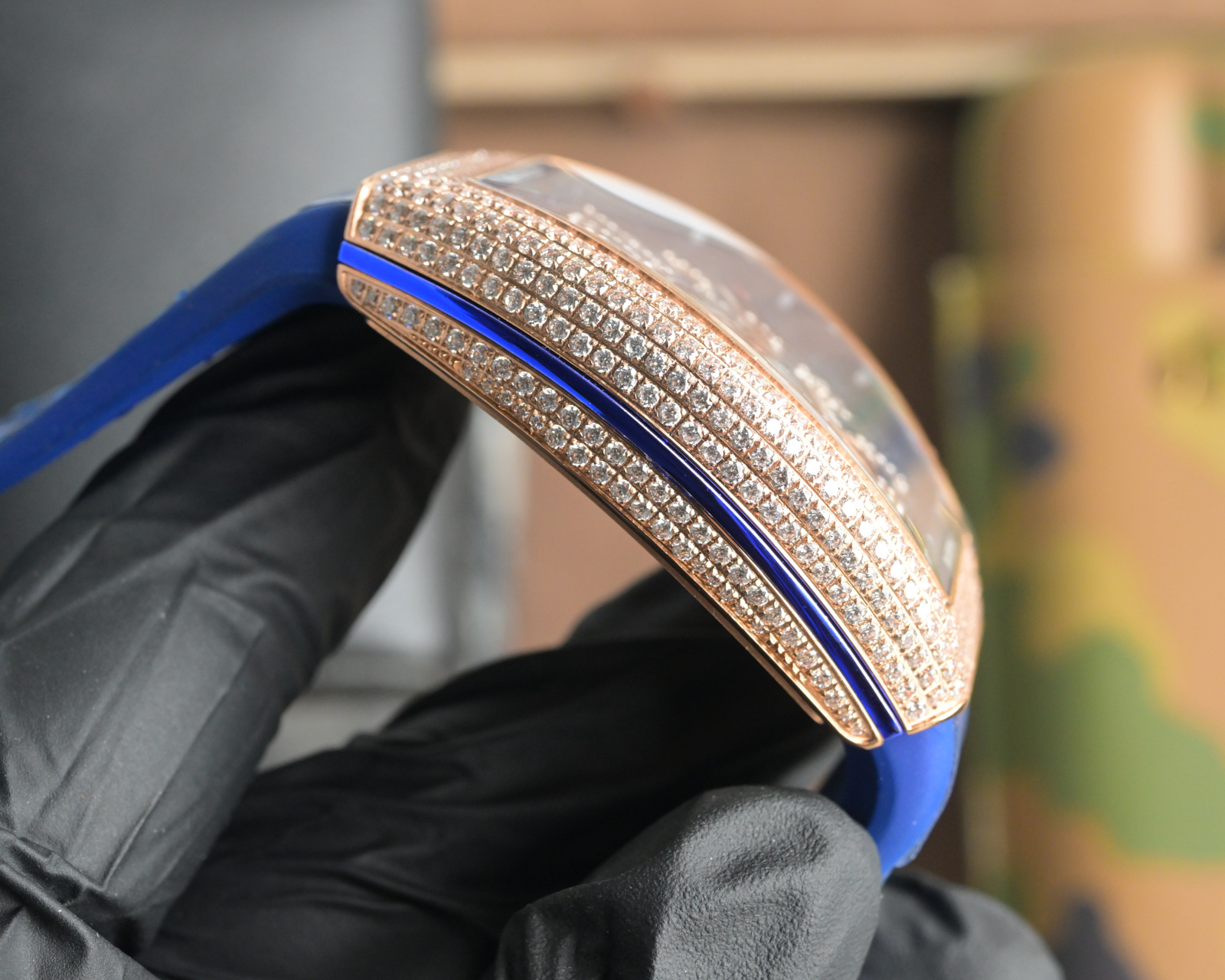 “Frank Muller V45 SC DT Series Watch: Automated Machine Cores, Blue-Ray Glass, Cow Skin Belt, Sports Style” - 图片 6