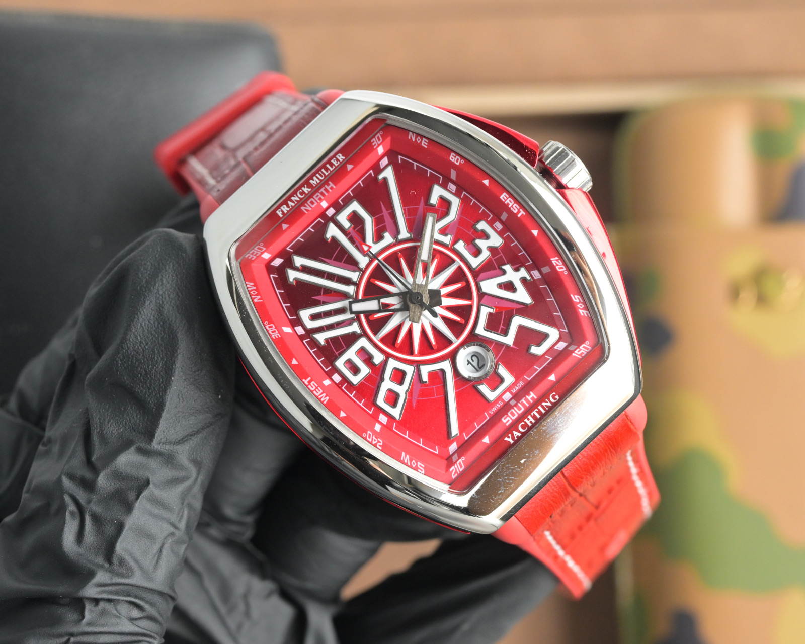 “Frank Muller V45 SC DT Series Watch: Automated Machine Cores, Blue-Ray Glass, Cow Skin Belt” - 图片 2