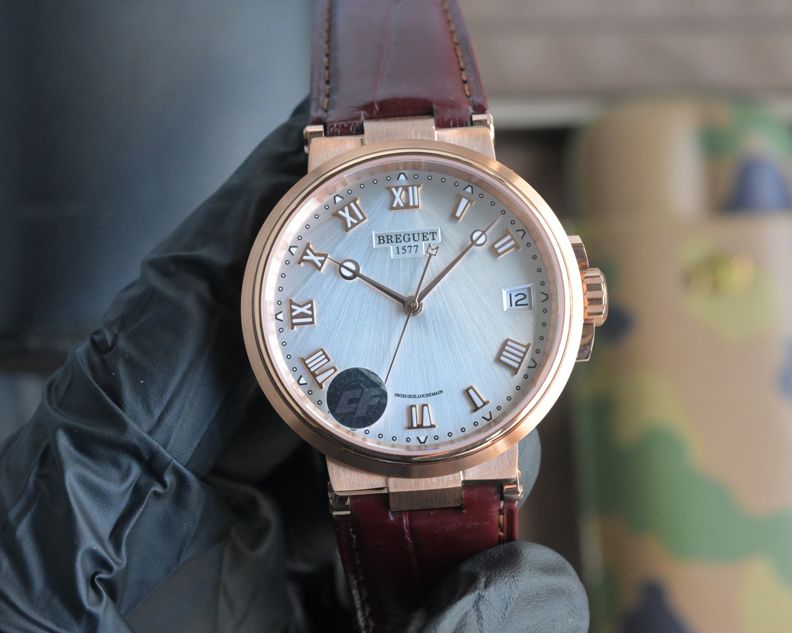 Luxury Wristwatch Launch: White Shells, Beryllium, Crocodile Skin – New Product with Original Features