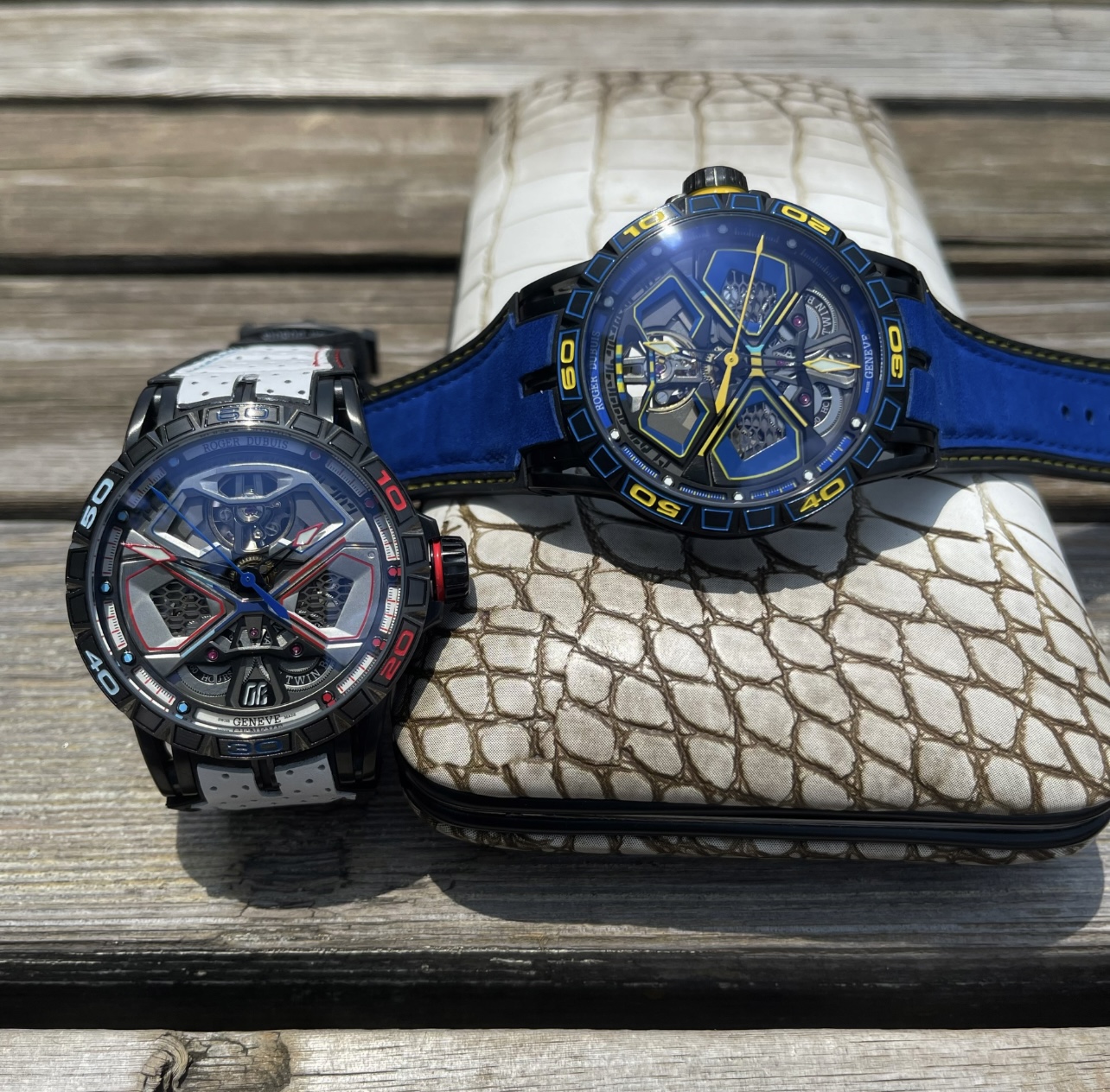 “Roger Dubuis Excalibur Royal Series Autolinker Watch: 46mm Carbon Titanium, Black DLC, Geneva Etching, Rubber Bands” - 图片 8