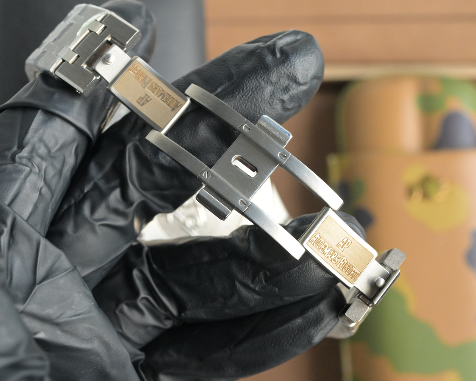 “Royal Oaks Abby Dual-Site Full-Automatic Watch with 316L Steel Surfaces – Review & Features” - 图片 9