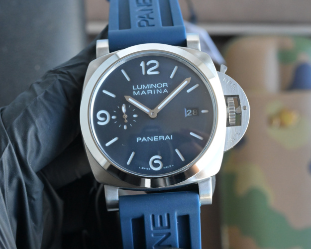 Panerai Luminor Marina Men's Watch - Automatic Movement, Blue Rubber Strap 1 Panerai Luminor Marina Men's Watch - Automatic Movement, Blue Rubber Strap