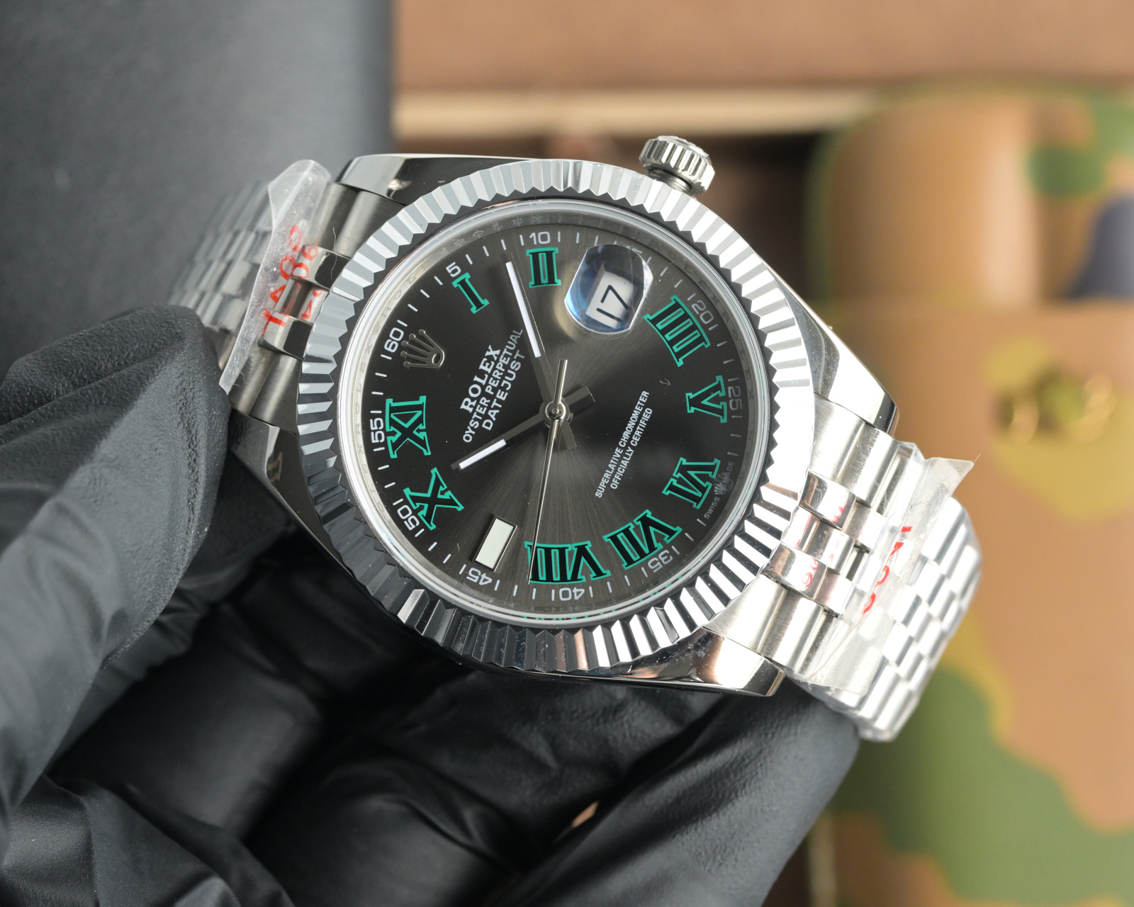 שעון רולקס Datejust 41 מ"מ מפלדת אל-חלד עם חוגה אפורה וספרות רומיות ירוקות 5 i1755973614523 8223 0 3