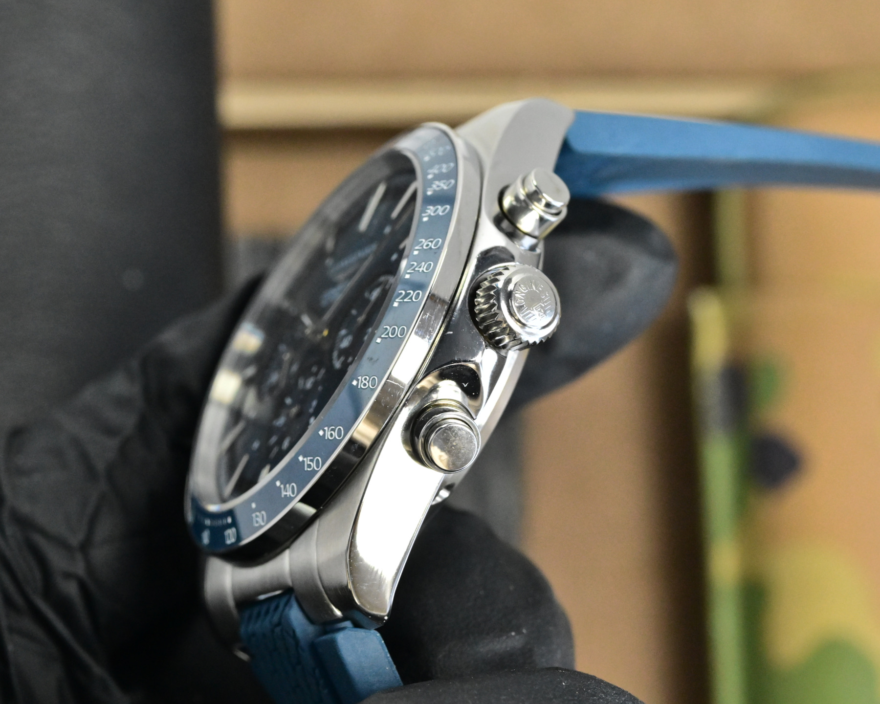 Longines Conquest Chronograph stainless steel case, blue bezel, blue dial, blue rubber strap 42mm Men's Automatic