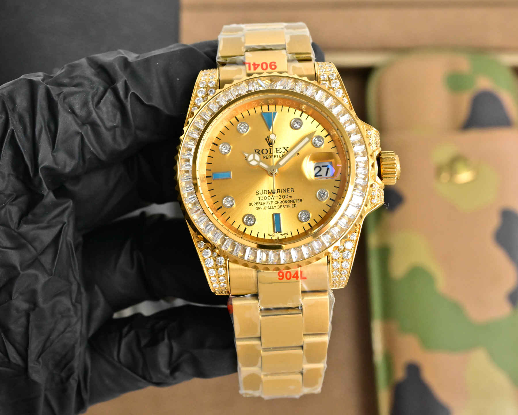 Rolex Submariner Date silver case and bracelet, diamond-set bezel, green dial 40mm Men's Automatic