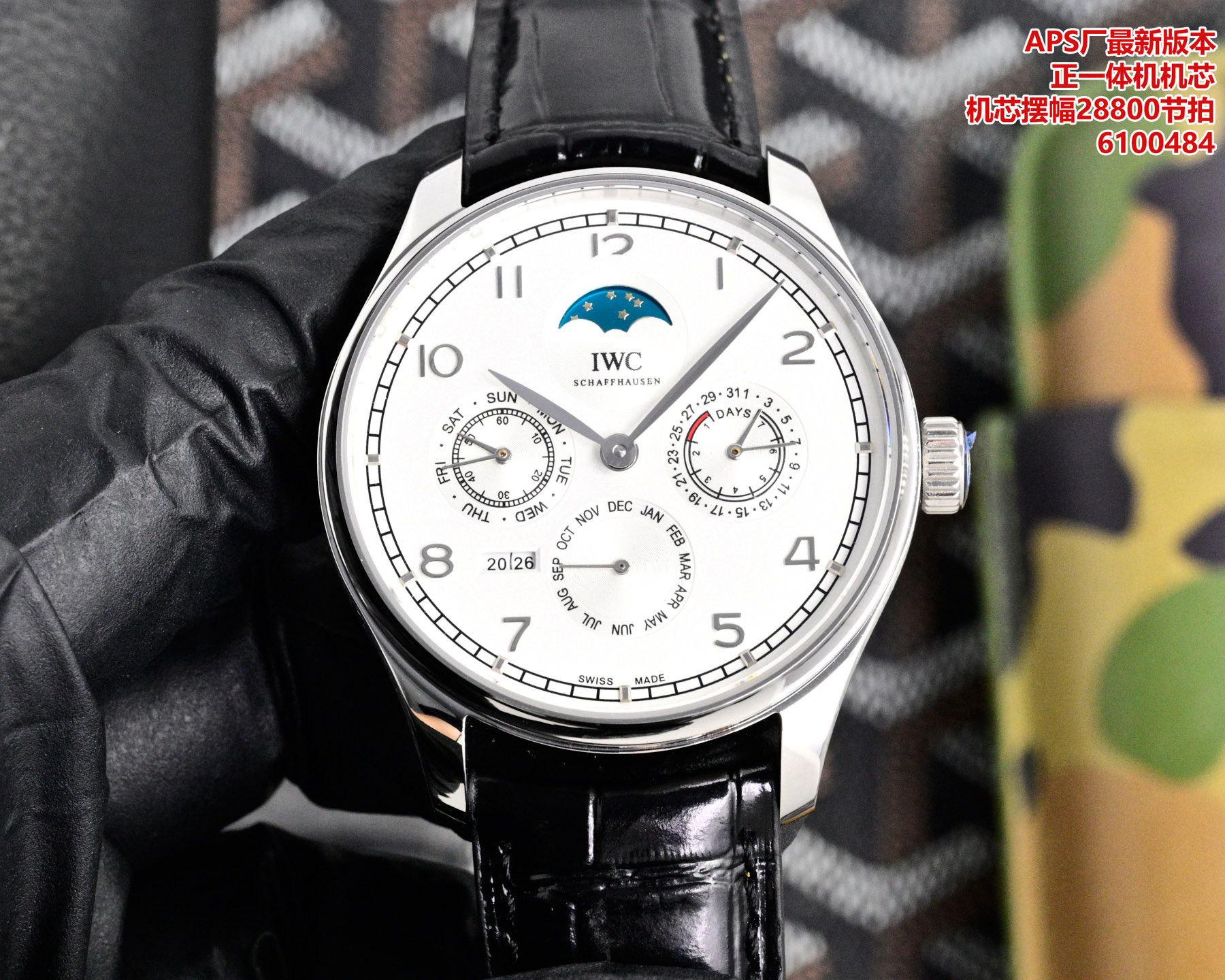 NO:944798,APS Produced by APS Factory The latest new product The latest V4 counterweight version, the IWC Portuguese series perpetual calendar watch NL1 is the most complex watch in the replica world. All functions are synchronized with the original ones, all function adjustments are controlled through the crown, and it is matched with an all-in-one movement!  The watch swings at 28,800 beats!  Balance wheel position true weight all-in-one machine, quality assurance, watch code, 6100484, 1 [Function introduction] Sun, moon and stars at 12 o'clock, independent small second hand and week hand display at 9 o'clock, month hand at 6 o'clock, and linked to the year display at 7 o'clock. The year jumps every 12 months, and the most classic power display hand and date display at 3 o'clock. Each needle is real and usable. Two needles are glued together to distinguish small factories on the market.  2 [Fine workmanship] The shell adopts the same three-piece structure as the original, with brushed middle, the upper and lower shells are polished, and the mirror is made of high-cost pot-lid-shaped sapphire to improve its texture. 3 [Movement performance] The size is 42.2mm  4 [Quality Control QC] Because the perpetual calendar module is very complex, the time will be adjusted before shipment. Customers can just wind it up and wear it after receiving it. Do not adjust it easily. When you really need to adjust it, first set the time to 8 pm sharp and then debug other functions. When debugging, first manually align the day of the week, pull out one section and twist it upward to adjust the month (12-month linkage year), then twist it down about three turns to start adjusting the calendar.  Produced by APS, watches are made with care, starting from the details, watch code, 6100484, quality assurance, best luxury recommendation for gifts, please look for the exclusive quality of APS factory,,iwc19860909APS 出品  APS Factory 最新新品 最新V4配重版本,万国葡萄牙系列万年历腕表NL1复刻界最复杂的腕表,所有功能同步原装,所有功能调节通过把头控制,搭配正一体机机芯！腕表摆幅28800节拍！摆轮位置真砝码一体机,品质保证,腕表编码,6100484, 1【功能介绍】12点日月星辰,9点钟独立小秒针和星期指针显示,6点钟月份指针,同时联动7点钟位置的年份显示,每12个月年份跳动一下,3点钟则是最经典的动力显示指针和日期显示,每一根针都是真实可用区分市面上的小厂两根针粘在一起 2【做工精细】外壳采用原版同样的三件套结构,中间拉丝,上下壳为抛光,镜面采用高成本的锅盖形蓝宝石,使其质感提升 3【机芯性能】尺寸42.2mmX14.9mm,基础机芯采用葡七基础机芯,高效稳定,动力时间长达72小时以上,加装复杂的万年历模块,而且同步原装所有功能实现同步原装通过把头调节 4【品控QC】由于万年历模块十分复杂在出货前都会调准时间,客户收到直接上链上手佩戴即可,不要轻易乱调,确实需要调节时,先把时间调到下午8点整再去调试其他功能,调试时先手动对准星期,拔出一节往上拧调节月份(12个月联动年份),往下拧三圈左右开始调节日历 APS出品,用心做表,从细节出发,腕表编码,6100484,品质保证送礼最佳奢华推荐请认准APS厂独家品质,,iwc,Watch